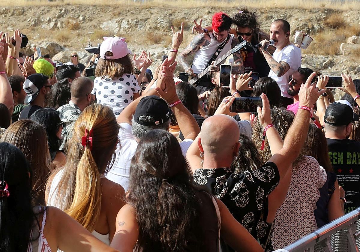 El público disfrutó con cada una de las canciones.