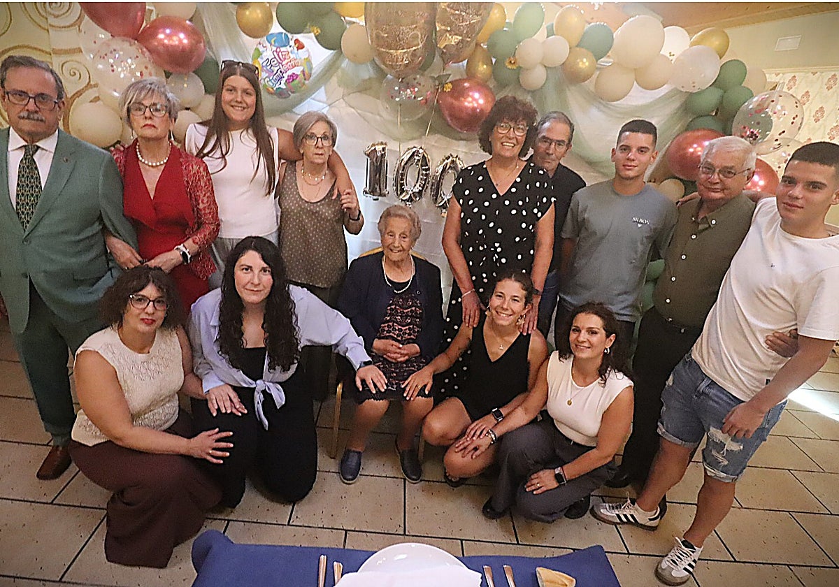 María Milán, la riosecana que nació en Tordesillas, cumple 100 años