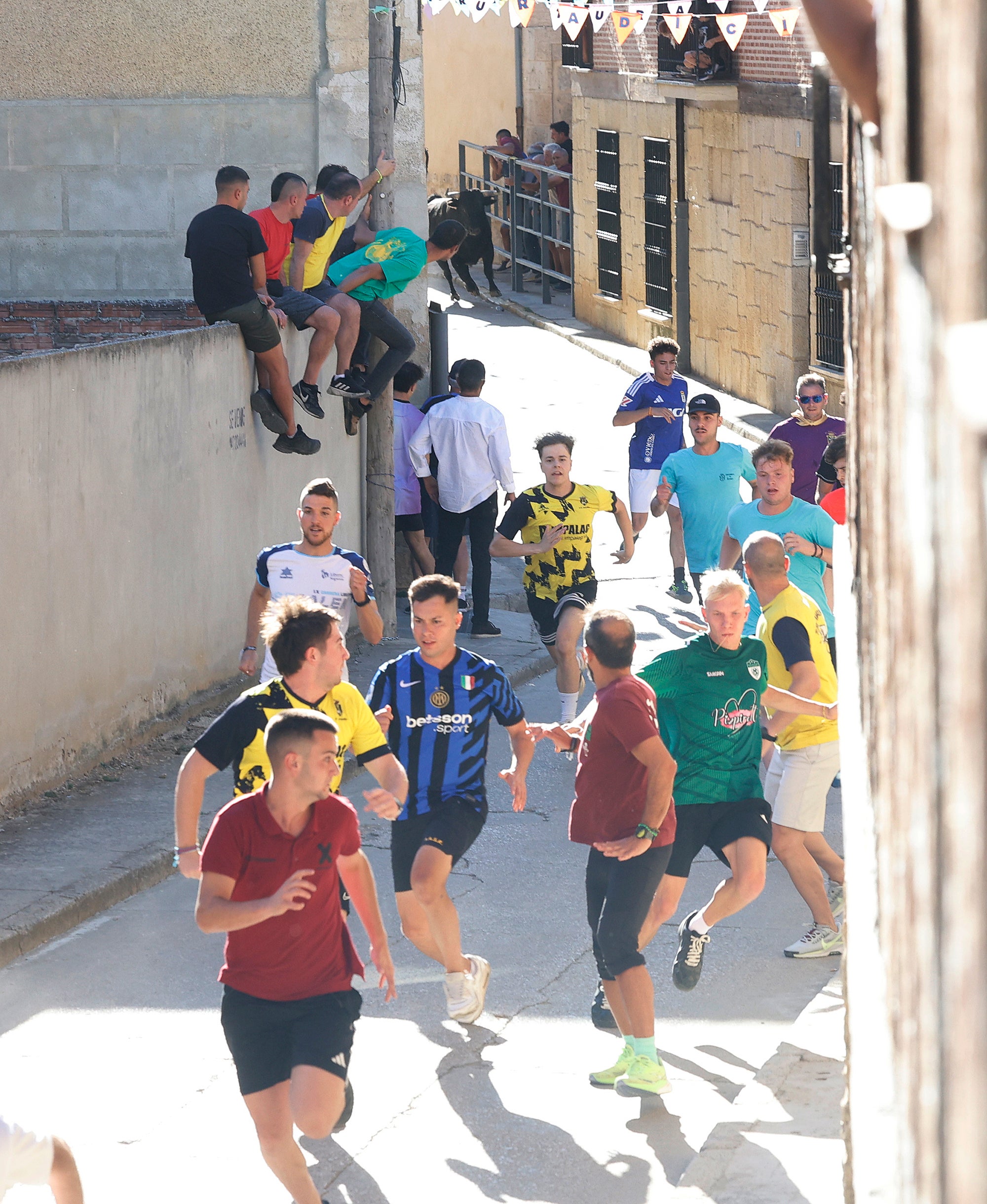 Galindo despide las fiestas de Astudillo