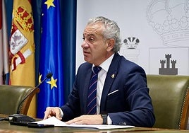 El delegado del Gobierno en Castilla y León, Nicanor Sen, este martes en rueda de prensa.