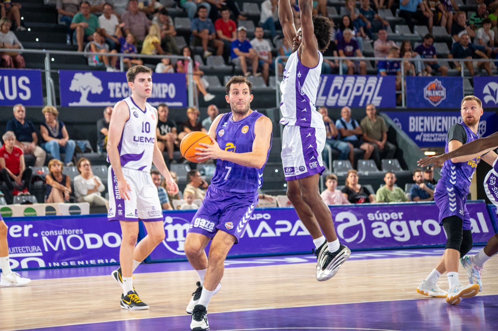 Así ha jugado el Súper Agropal Palencia con el UEMC Valladolid