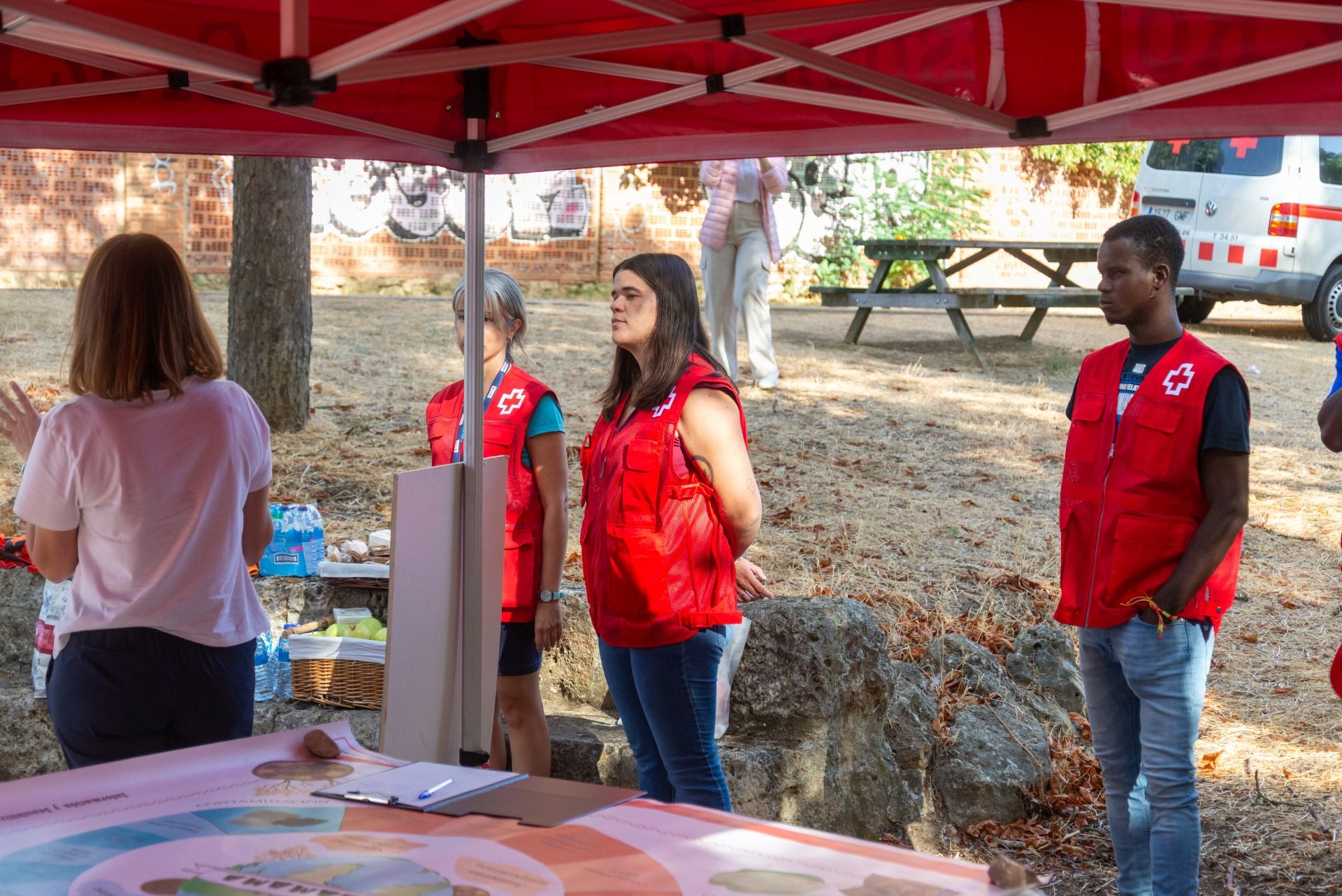 Unidos para limpiar la Fuente de la Salud