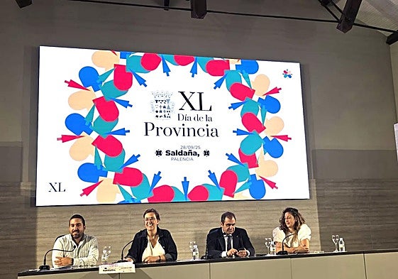 Presentación del Día de la Provincia, con la presidenta de la Diputación, el alcalde de Saldaña y los diputados de Cultura y Turismo, este viernes en el Centro Cultural Provincial.