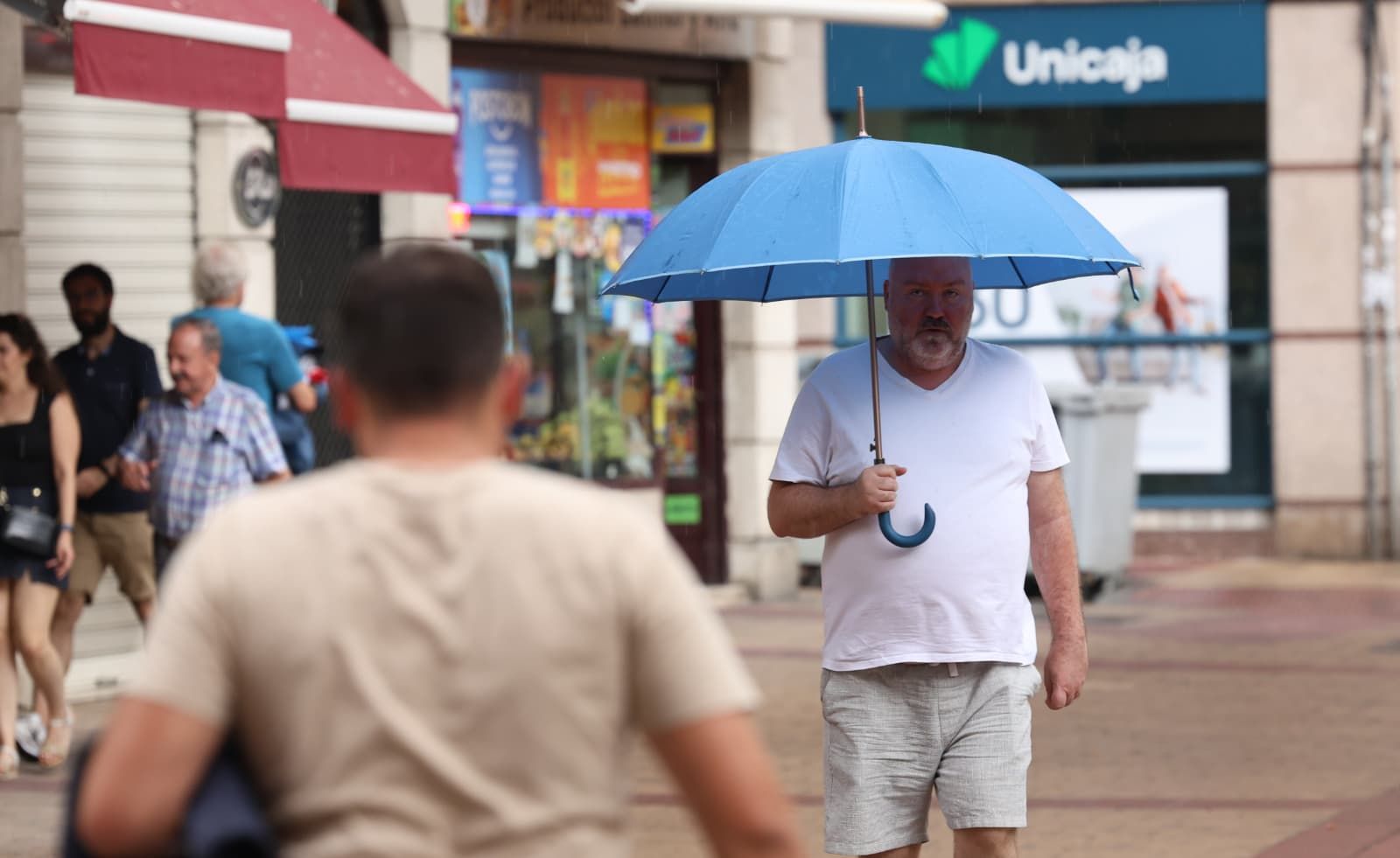 Las imágenes de la espectacular tromba de agua en Valladolid