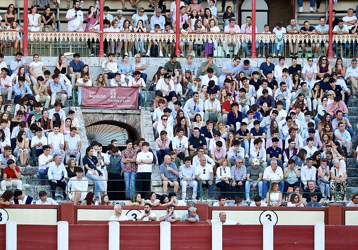 Público asistente a la plaza de toros de Valladolid en la pasada feria de San Lorenzo.