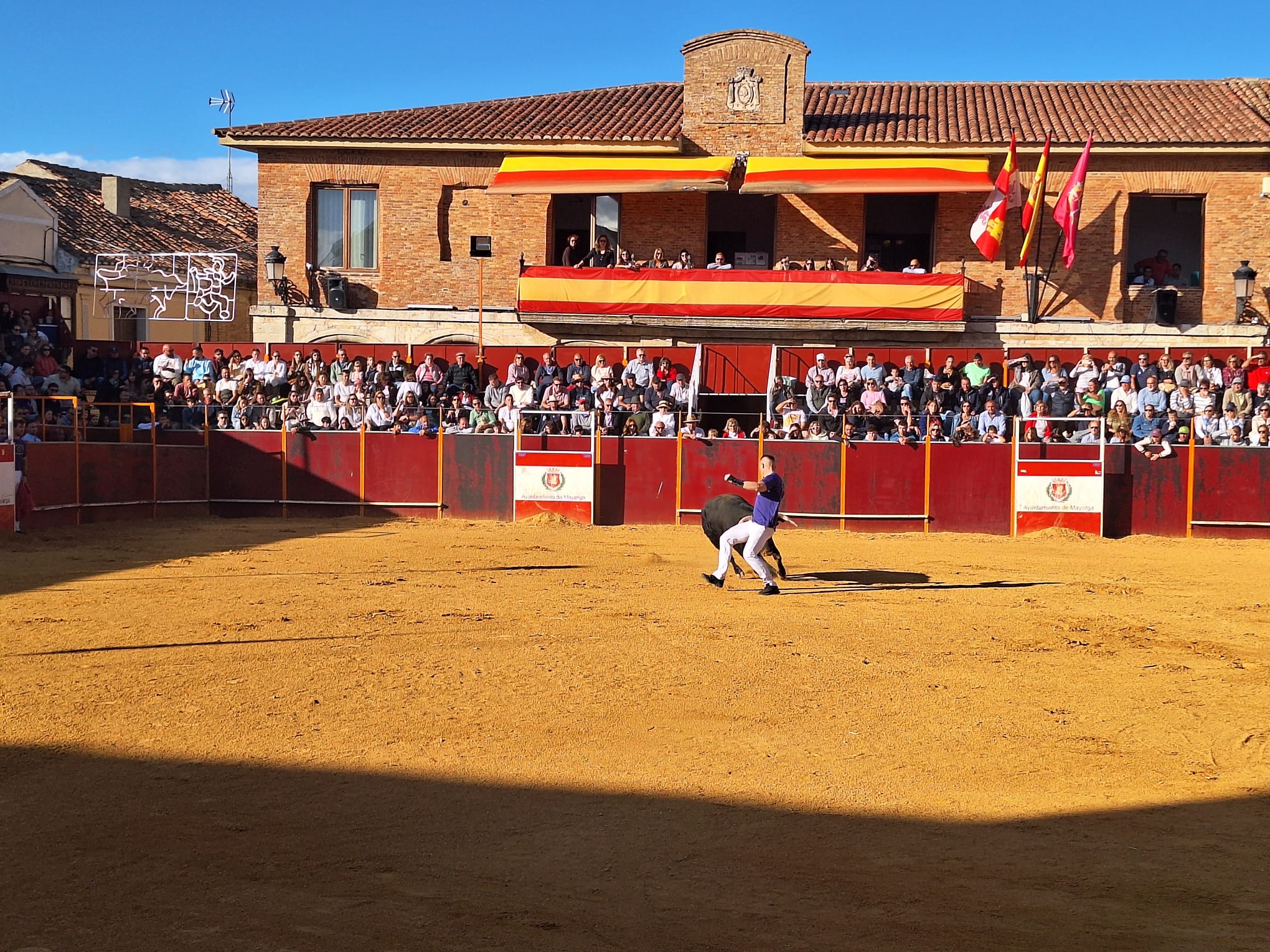 Los saltos de Christian Peñas ganan el concurso de cortes de Mayorga