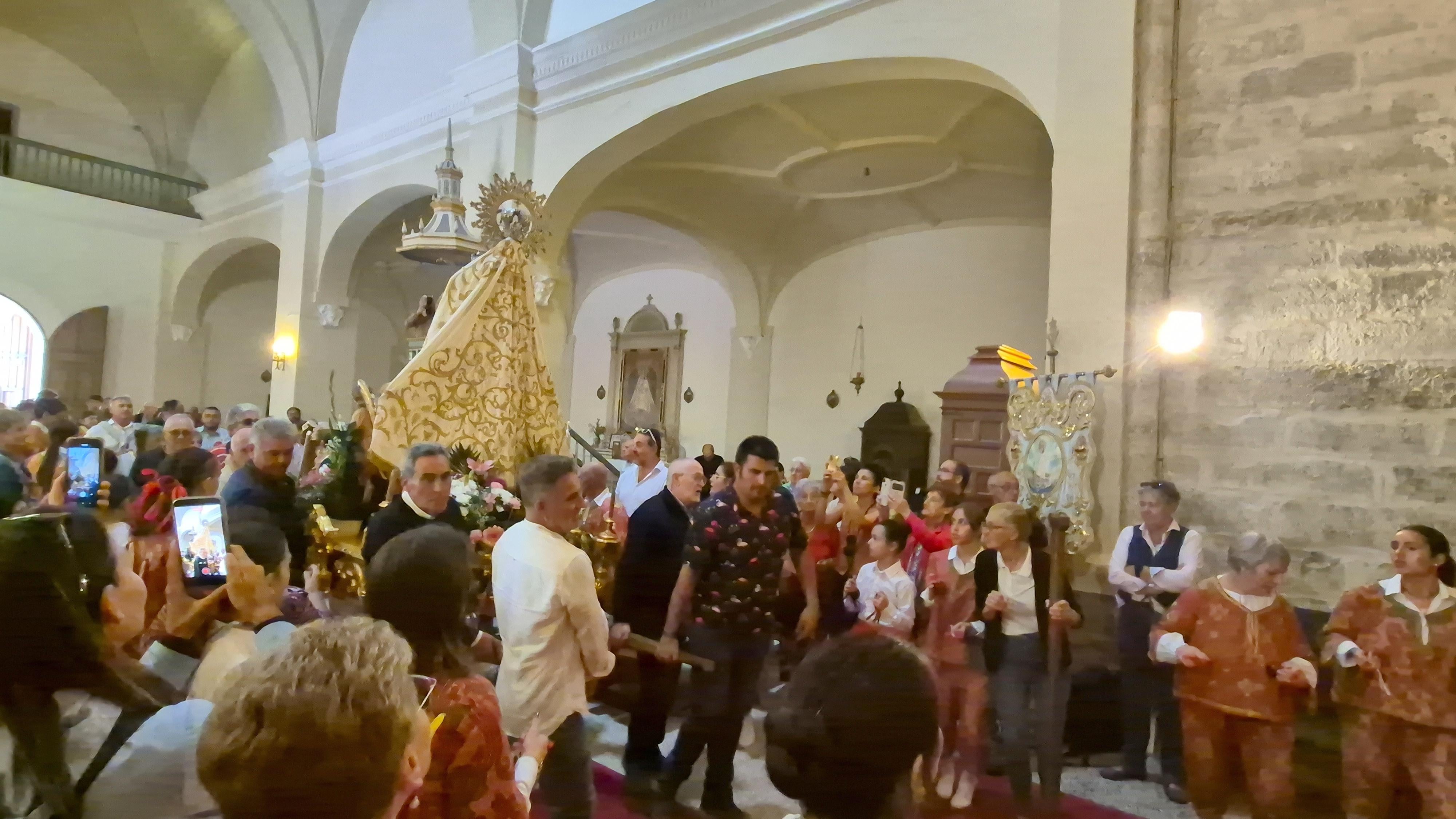 Torquemada se rinde a la Virgen de Valdesalce