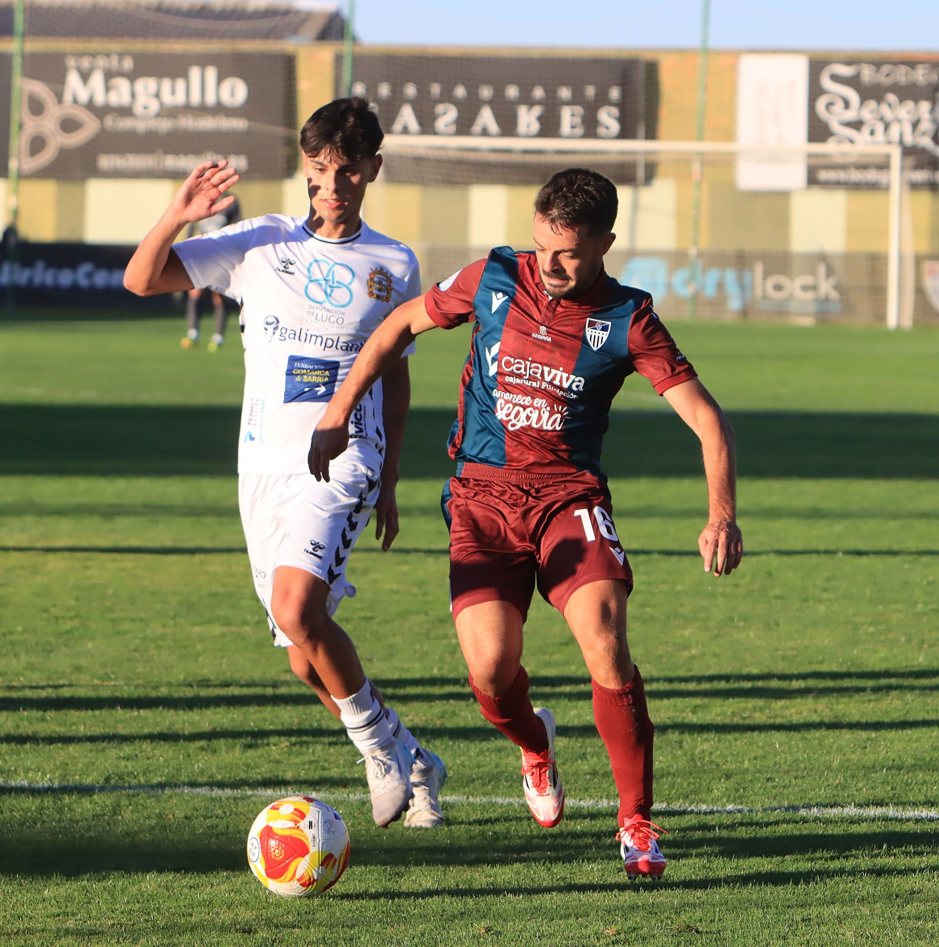 Fotos del triunfo de la Segoviana ante la SD Sarriana