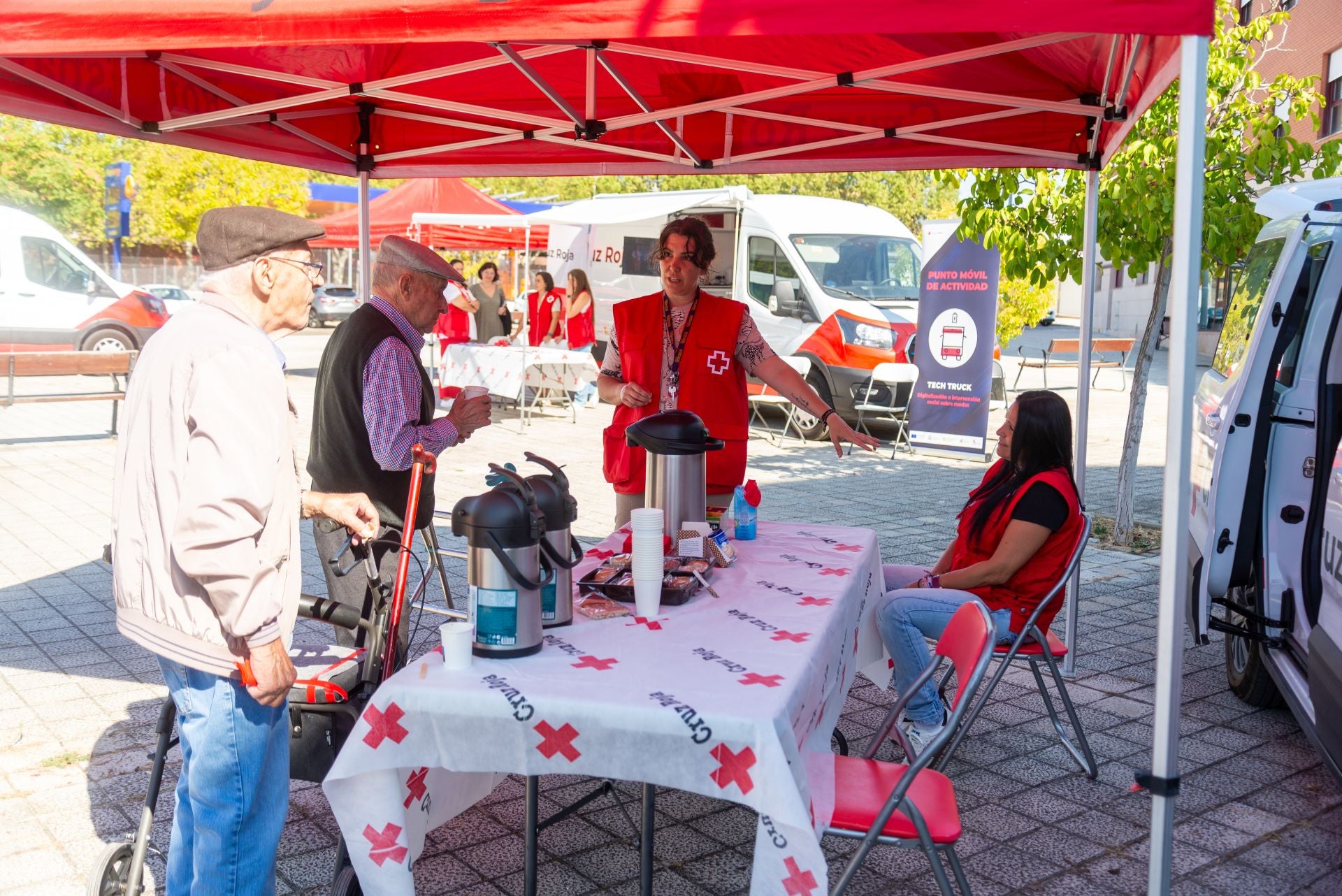 Conoce qué hace Cruz Roja Palencia y cómo es por dentro