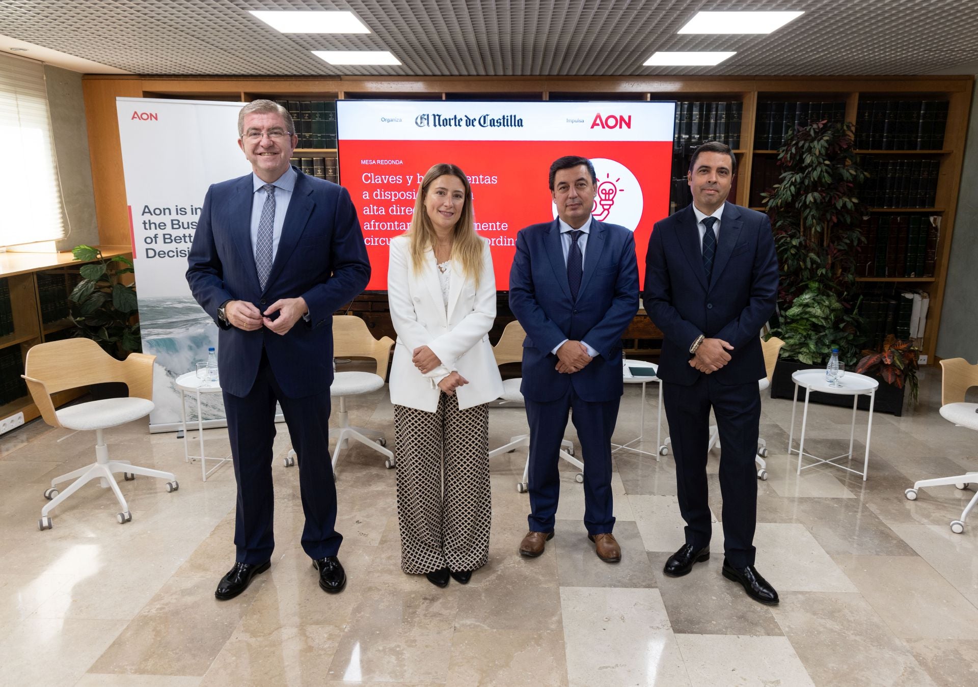 Los ponentes en esta gran cita, Isidoro Alanís, presidente y CEO del Grupo Global Exchange, Valentina Murganti, directora de AON M&A and Transaction Solutions del Norte de España, Ángel Gallego, director general de Aspasia y David Guerras, asociado principal del Departamento Mercantil de Garrigues.