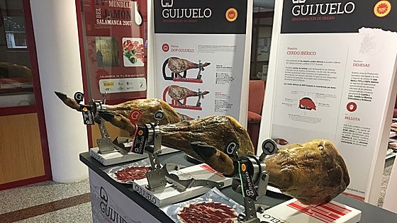 Guijuelo defiende que la inclusión del 50% ibérico no compromete la calidad