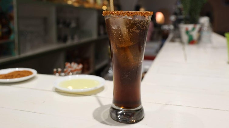 El 'Charro Negro', servido en el restaurante Totol Naj, en la Casa de México en Castilla y León