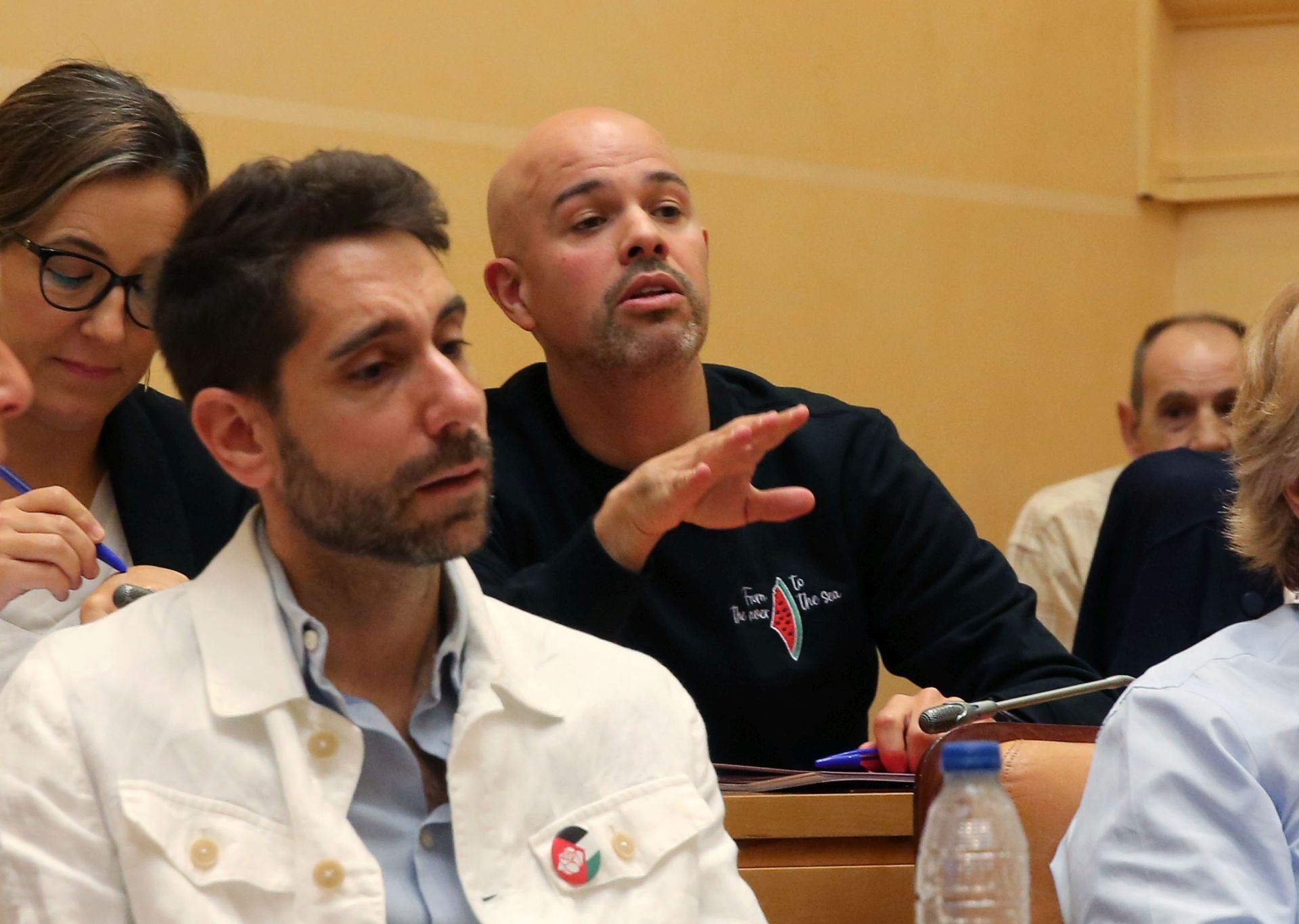 El pleno del Ayuntamiento de Segovia, en imágenes