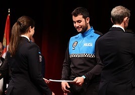Celebración del Día de la Policía Municipal de Valladolid este sábado en el Teatro Calderón.