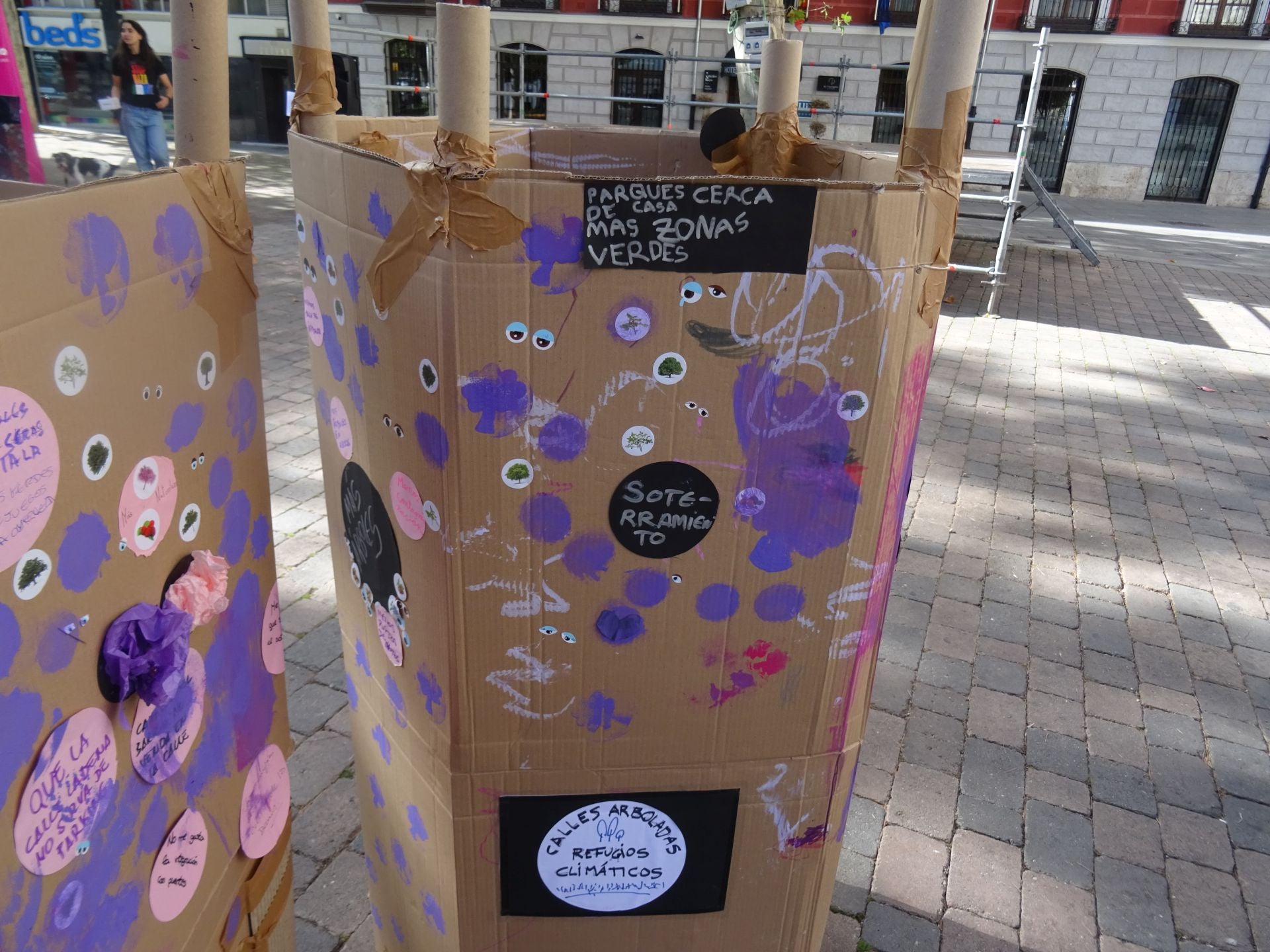 Día de los vecinos en la Plaza de la Universidad de Valladolid