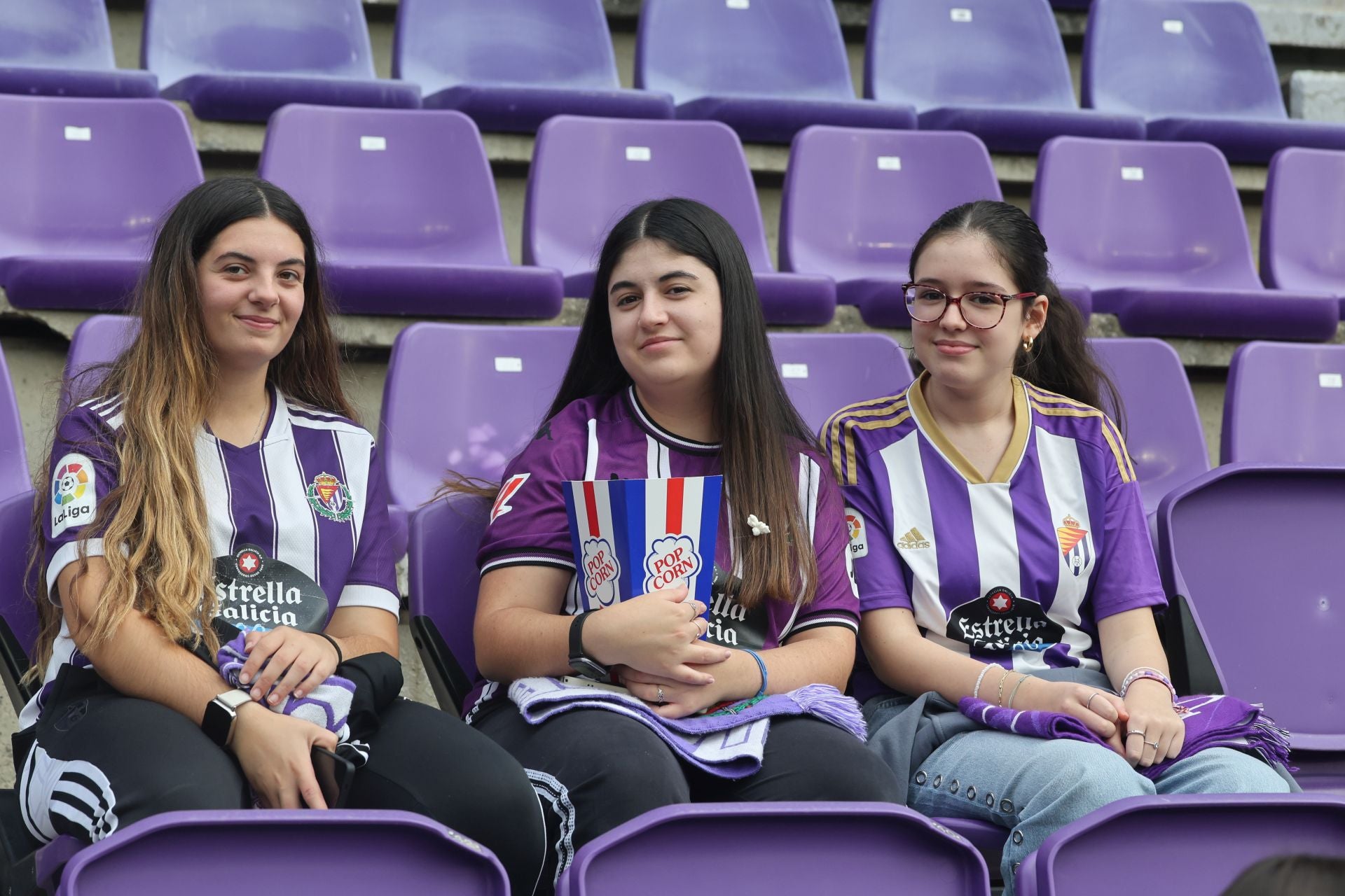 Búscate en la grada del Real Valladolid-Cultural Leonesa 2/4