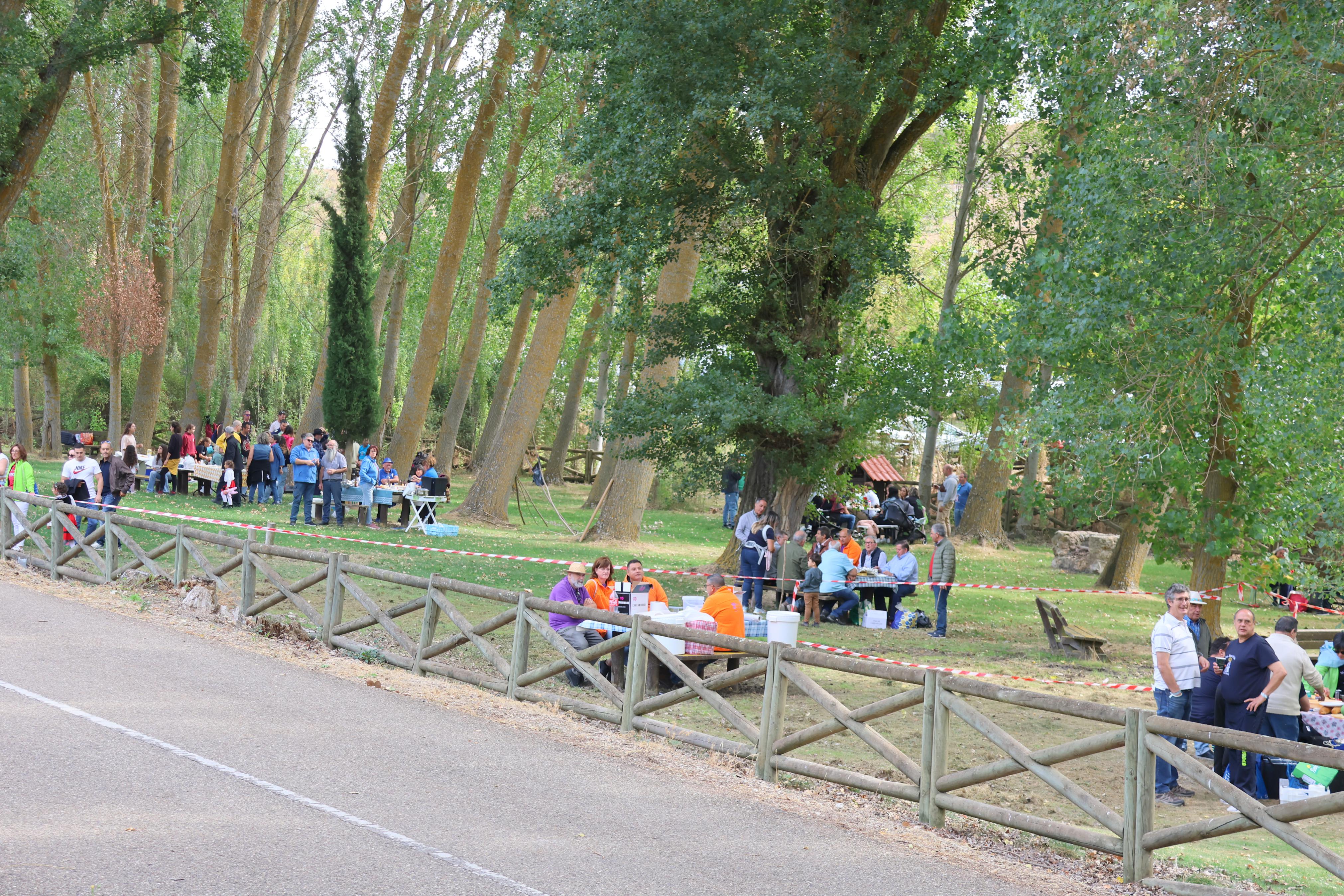 Antigüedad se rinde a la Virgen de Garón