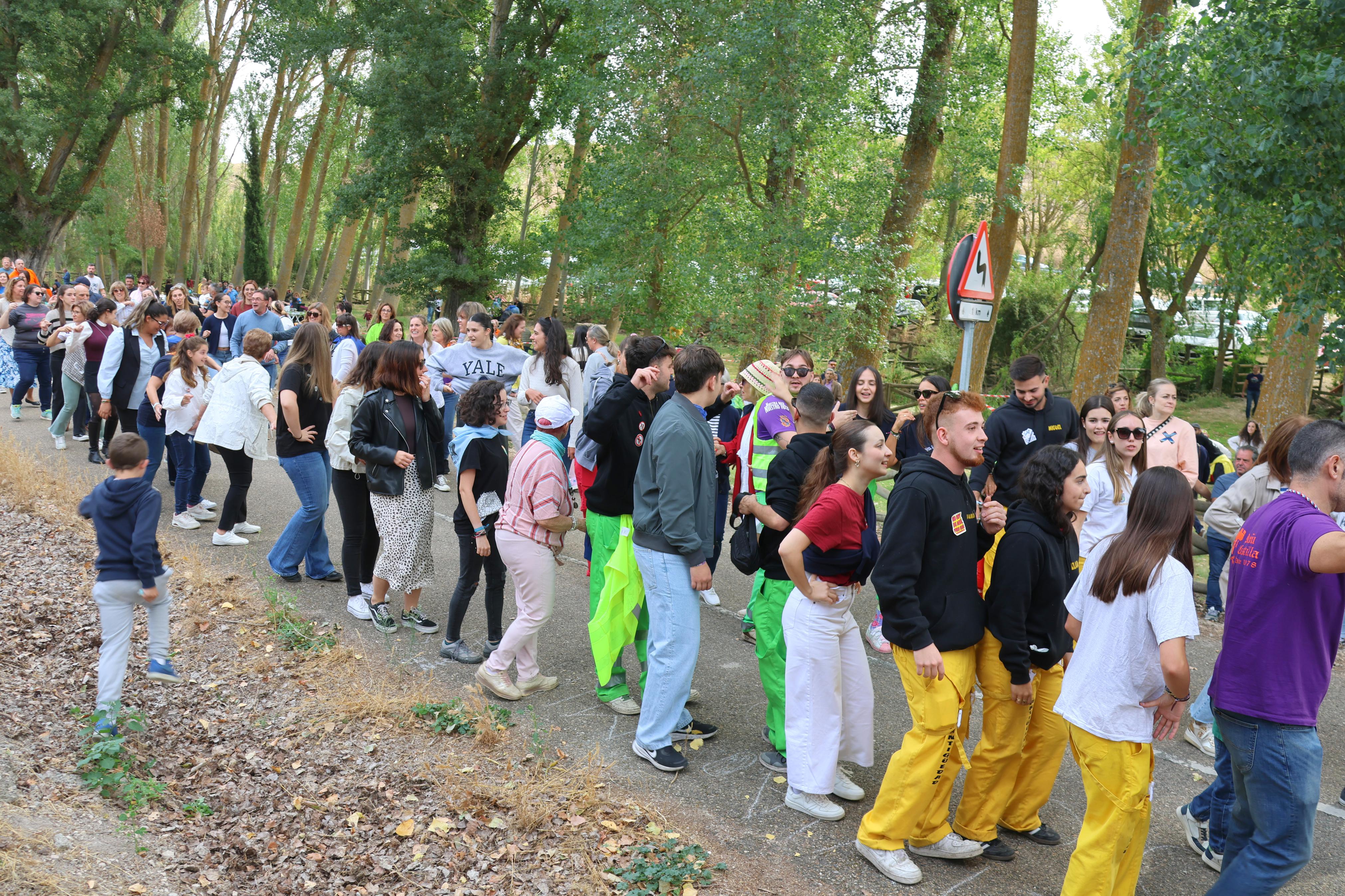 Antigüedad se rinde a la Virgen de Garón