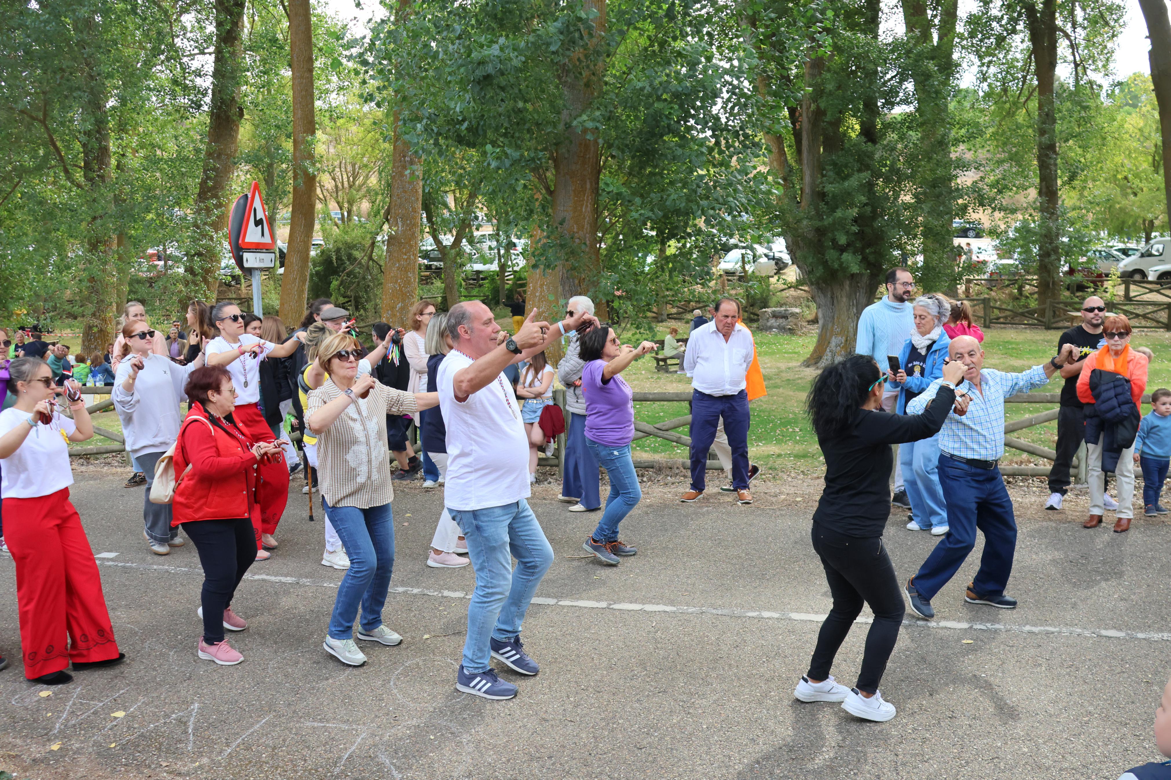 Antigüedad se rinde a la Virgen de Garón