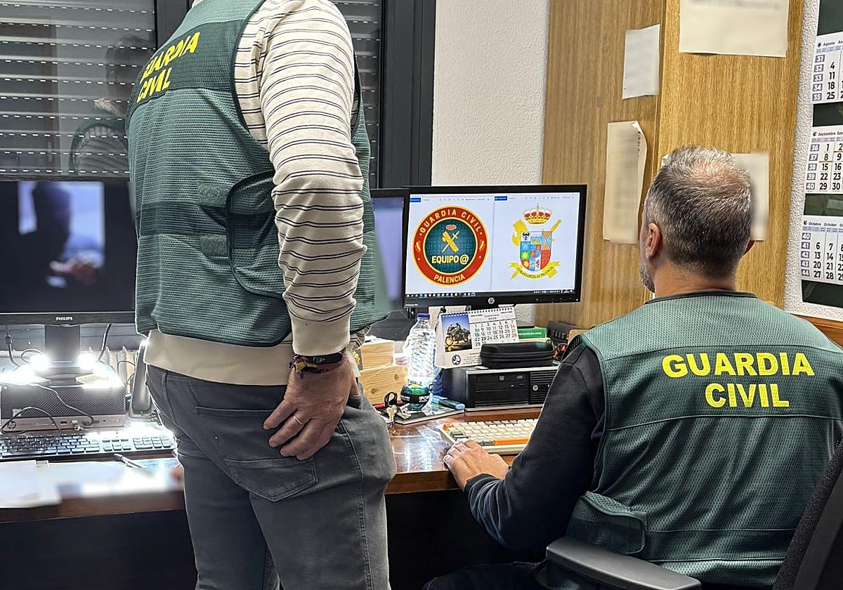 Agentes de la Guardia Civil.