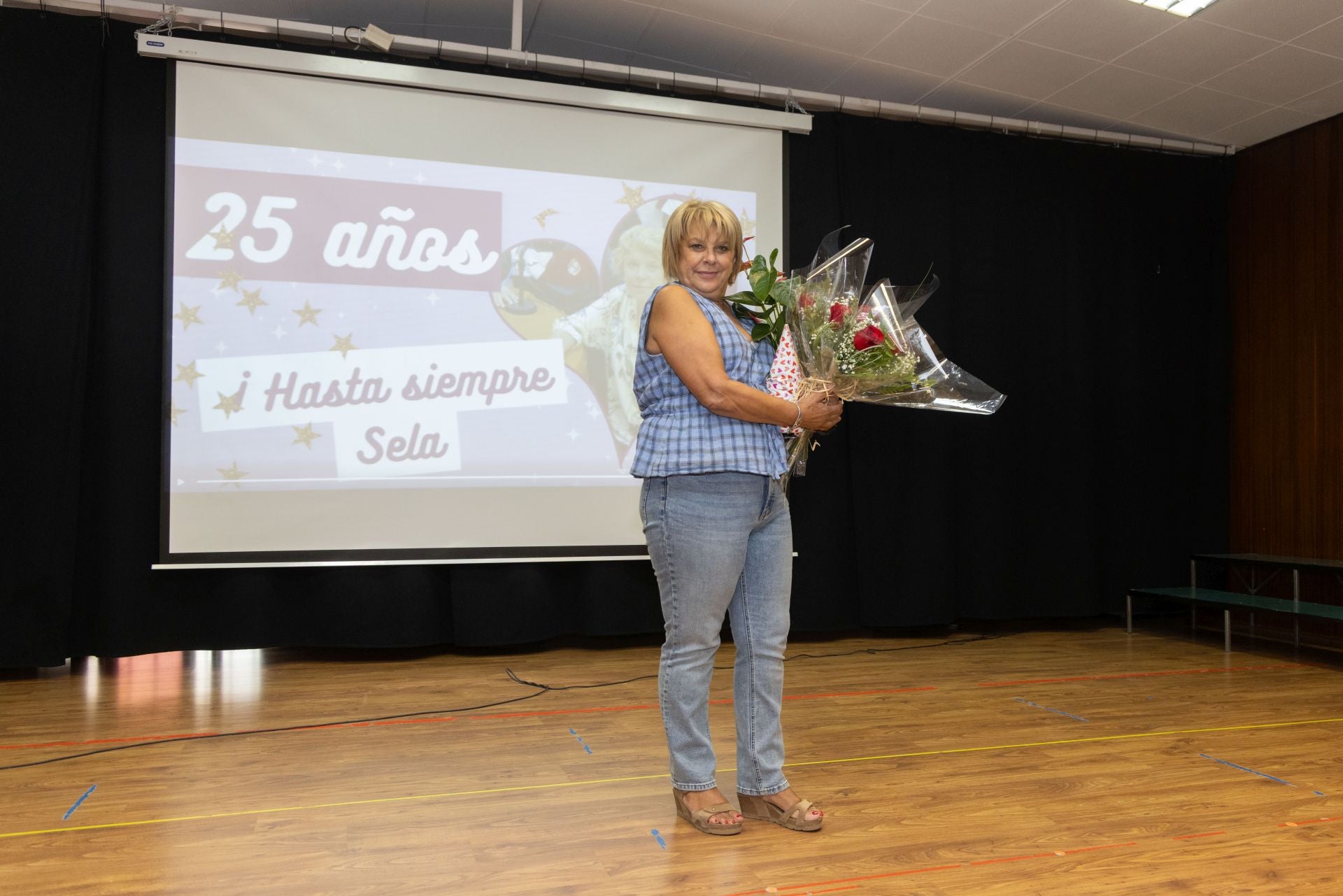 Las imágenes de la jubilación de &#039;Sela&#039;, el alma del colegio Huelgas Reales