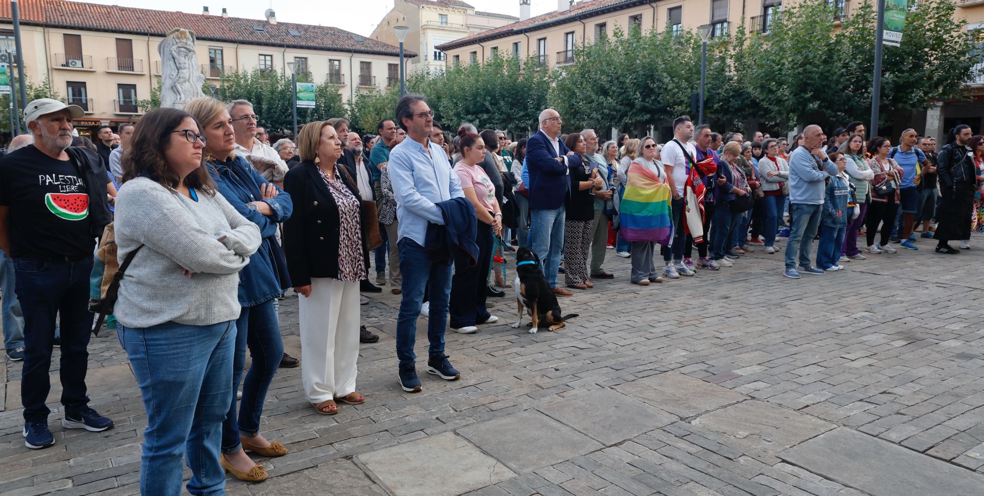 Así ha sido la concentración contra las agresiones homófobas en Palencia