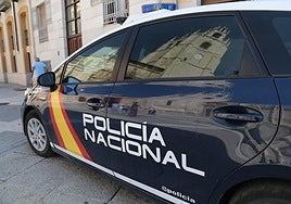 Un coche de la Policía Nacional, en una imagen de archivo.