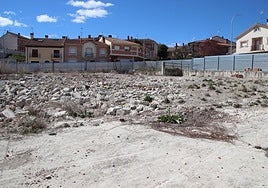 Solar donde se construirá el centro de salud.
