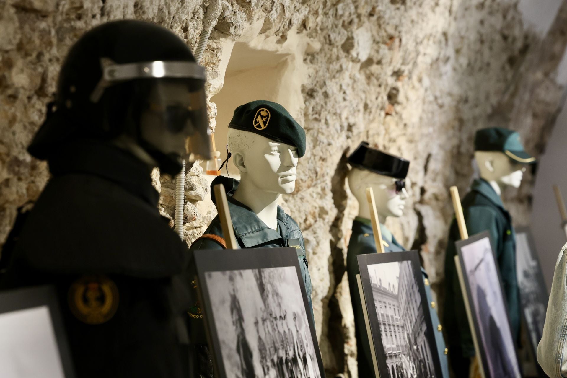 La historia de la Guardia Civil de Valladolid, en imágenes