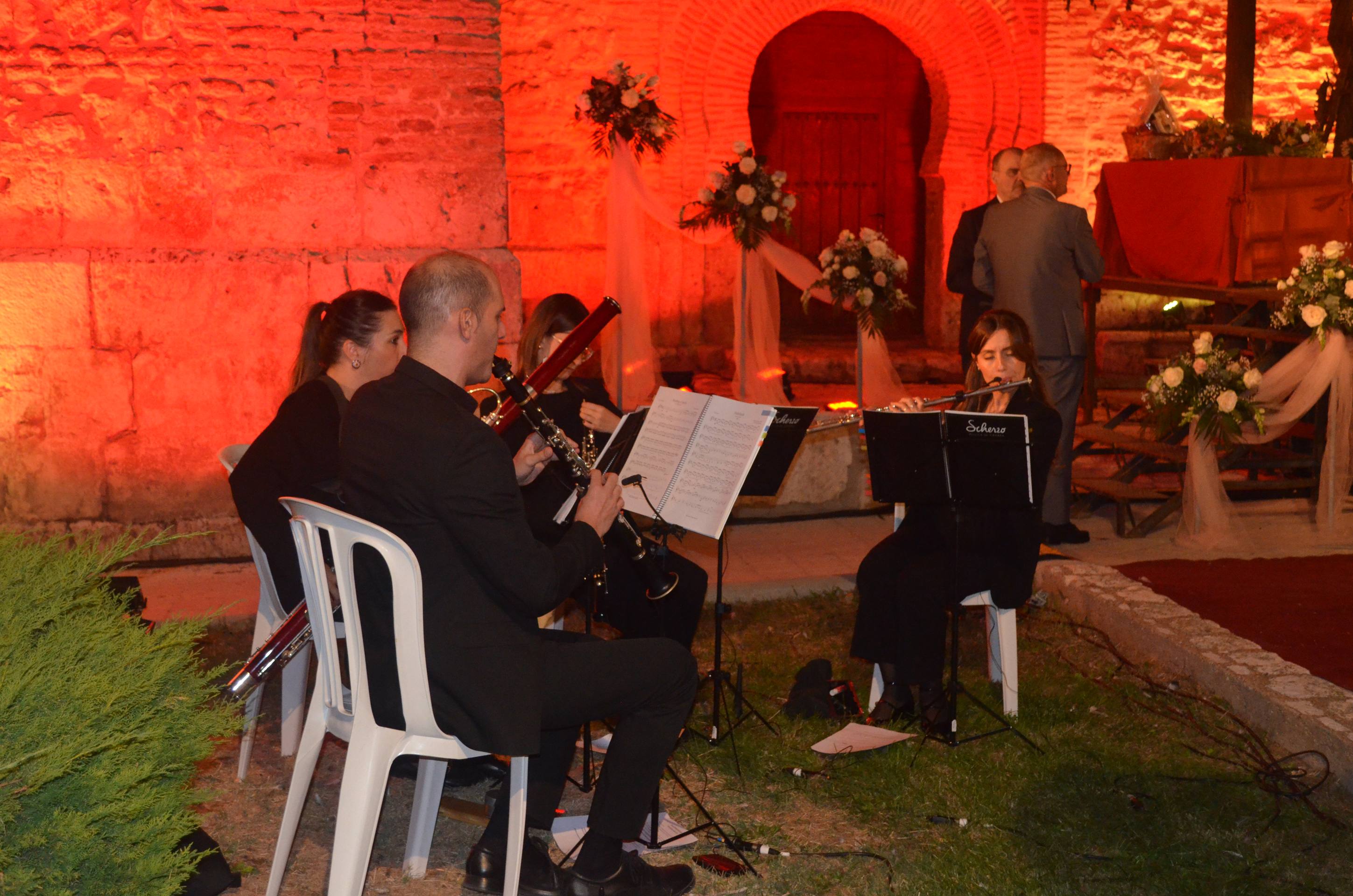 La apertura de las fiestas de Mojados, en imágenes