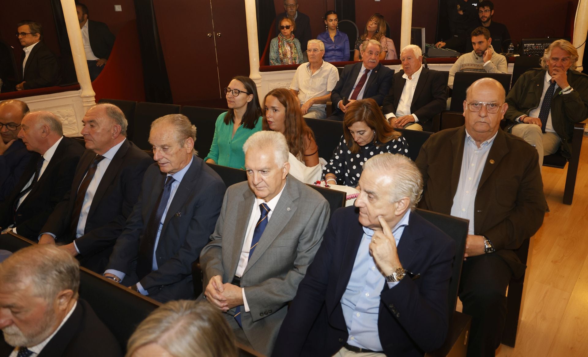 La Policía honra a sus patronos