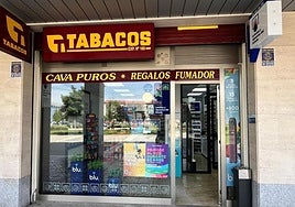 El estanco de Valladolid en el que ha caído parte del primer premio de la Lotería Nacional del jueves.