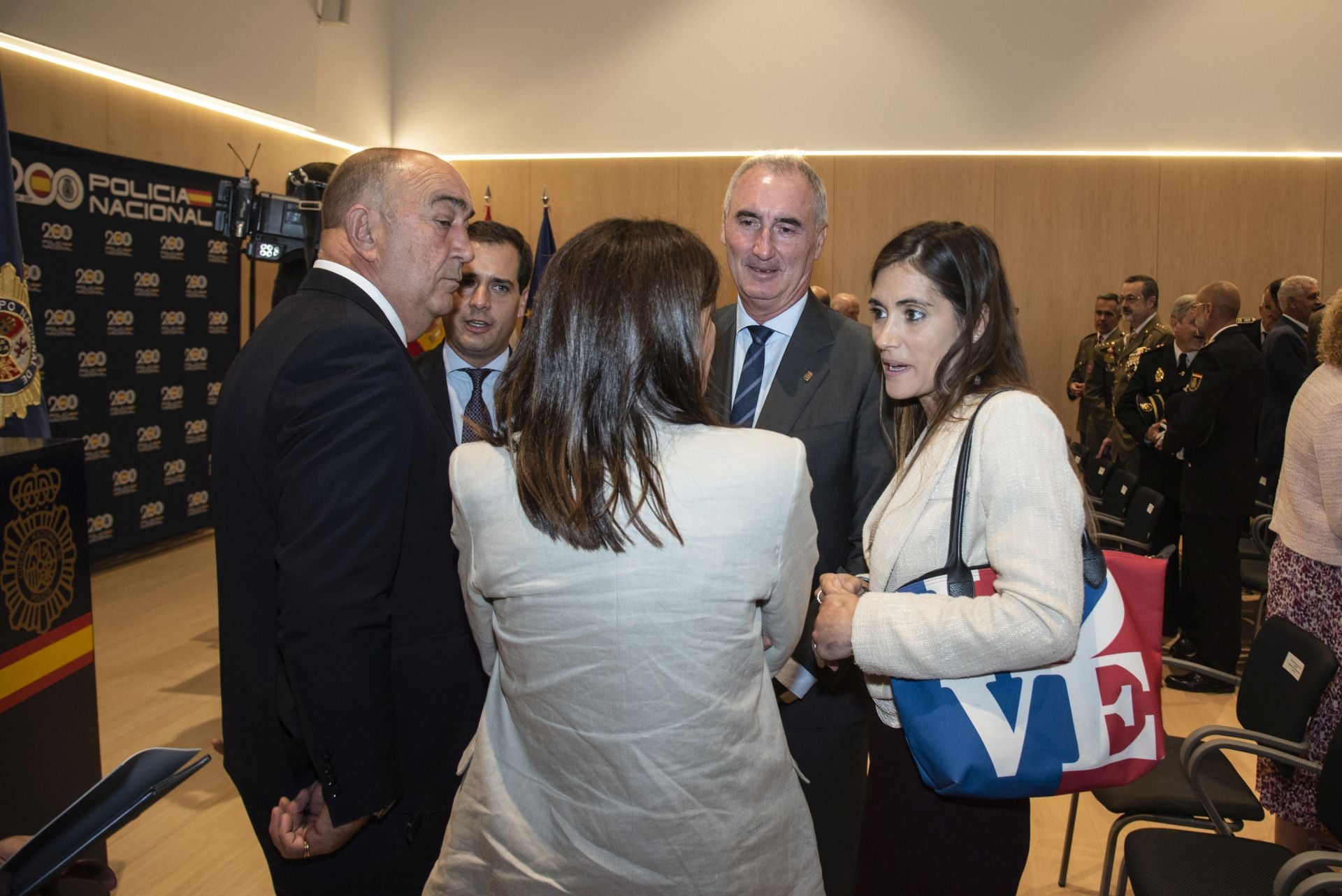 Segovia arropa a la Policía Nacional en su festividad