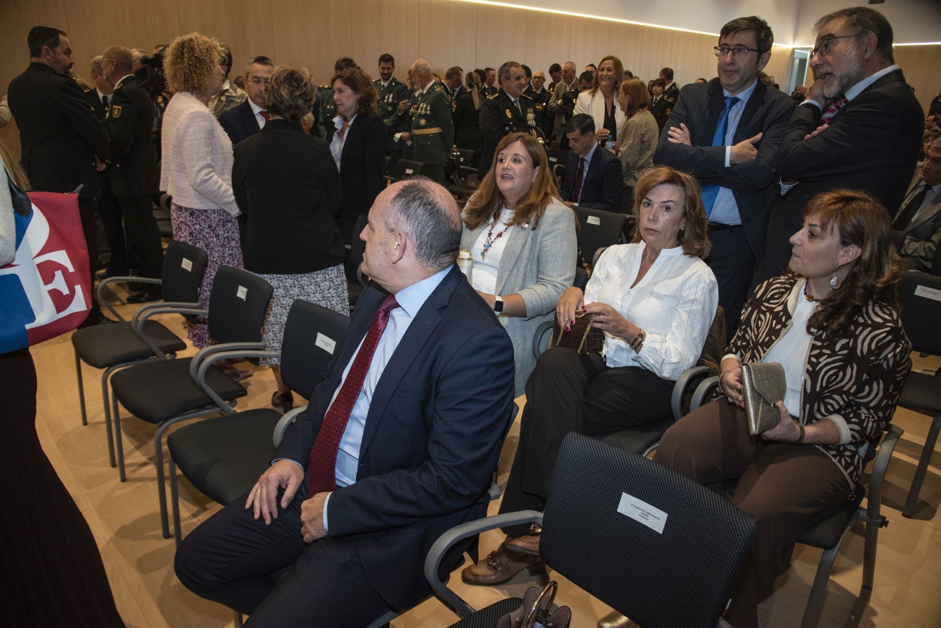 Segovia arropa a la Policía Nacional en su festividad