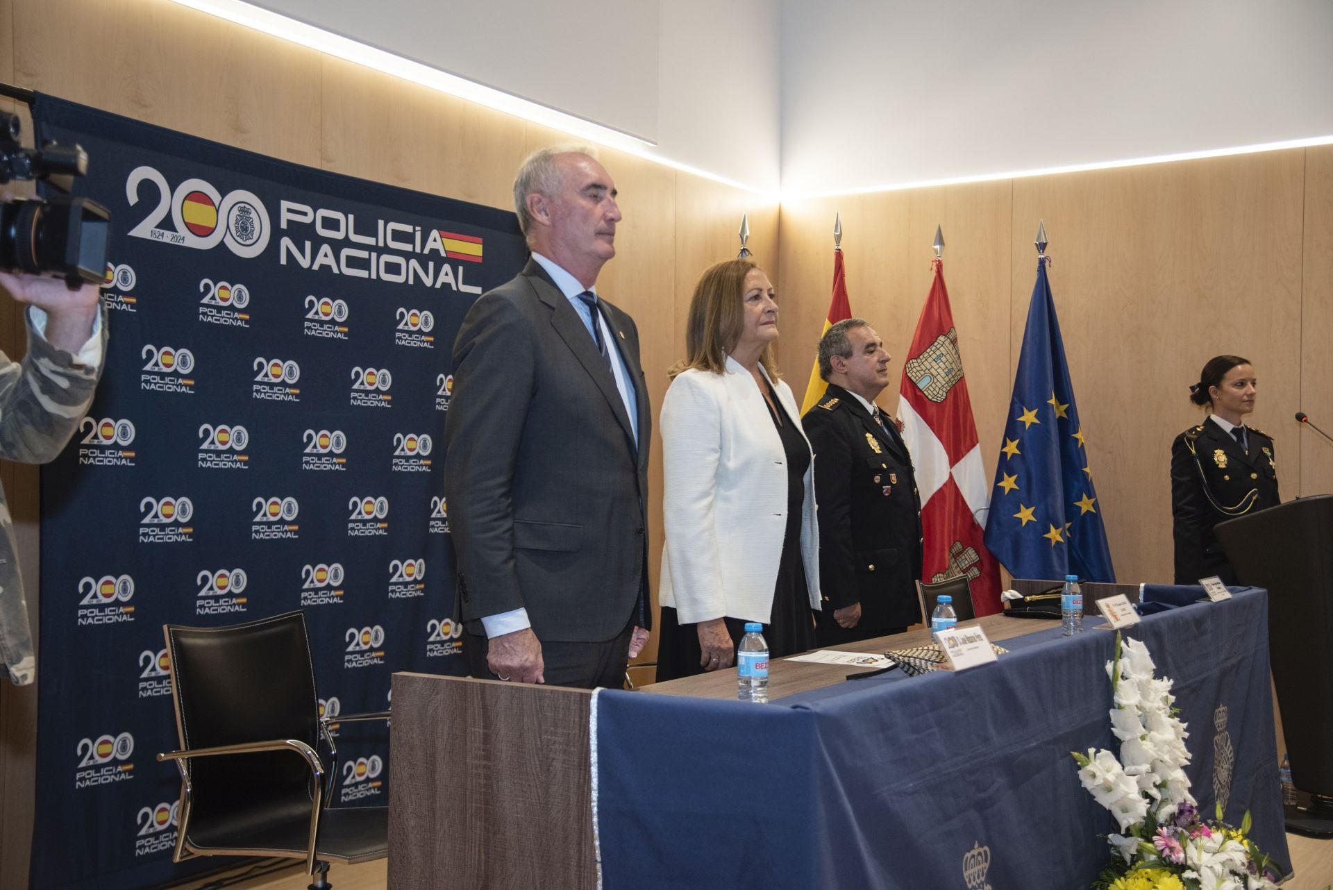 Segovia arropa a la Policía Nacional en su festividad