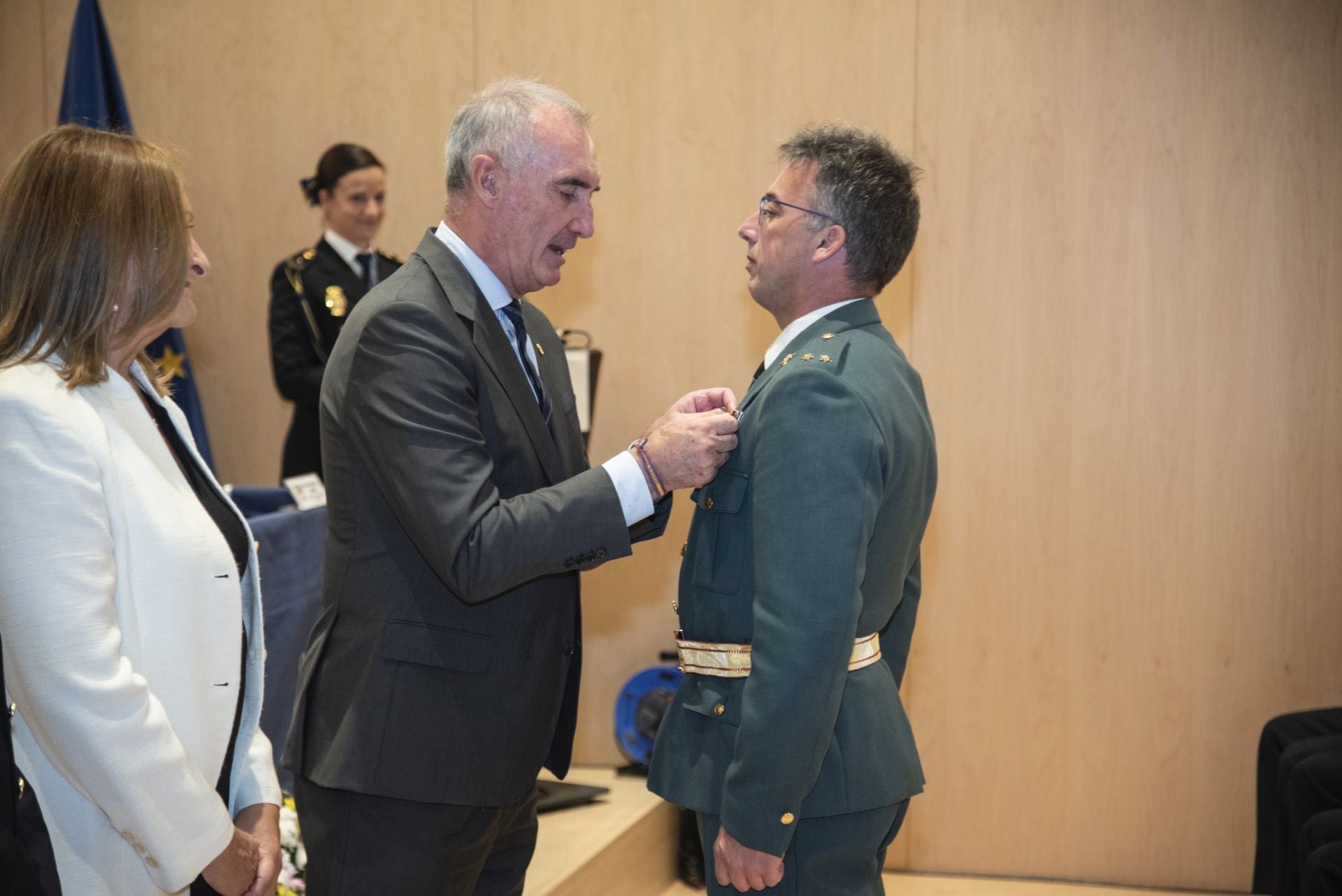 Segovia arropa a la Policía Nacional en su festividad