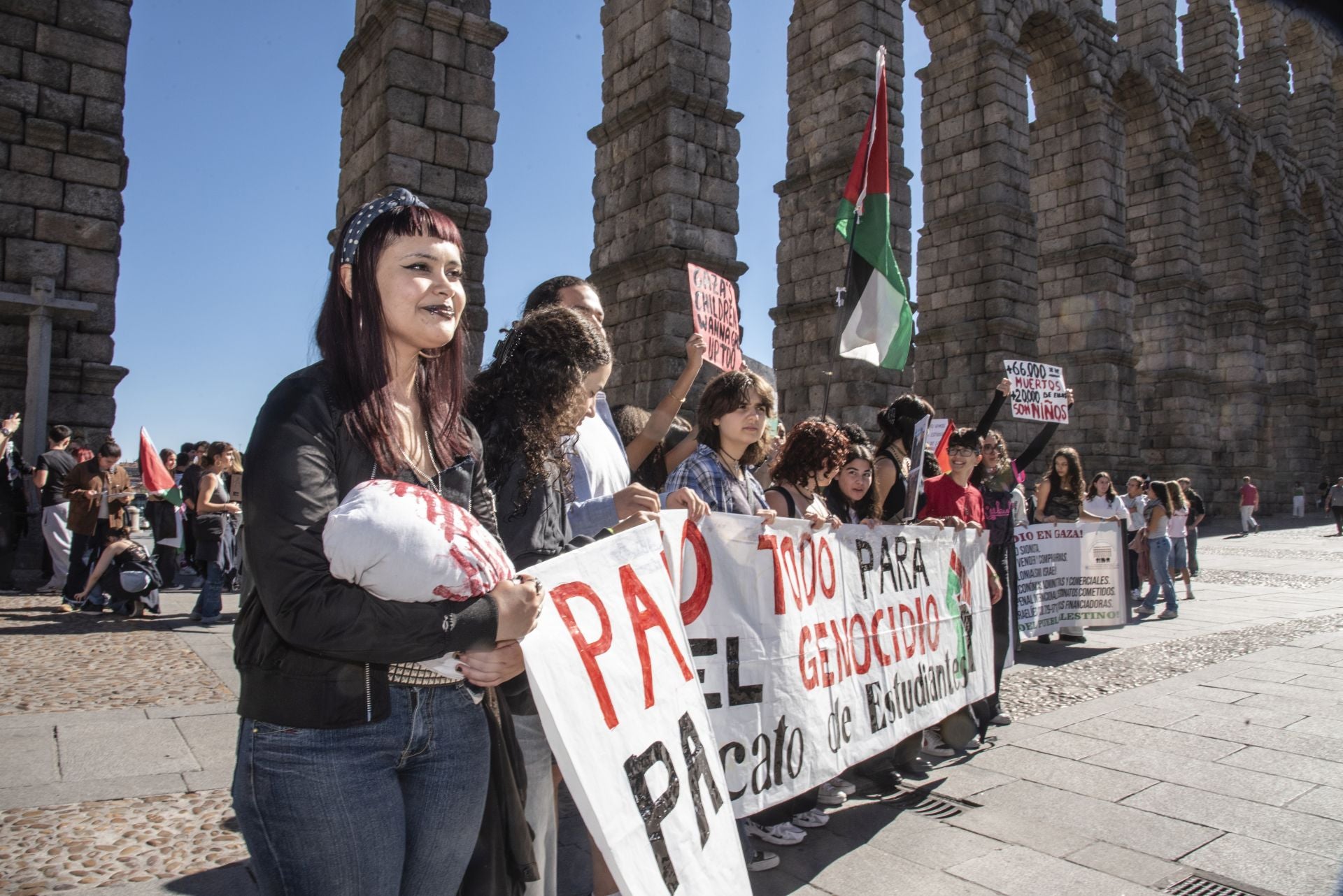 Las manifestaciones en Segovia por Gaza, en imágenes