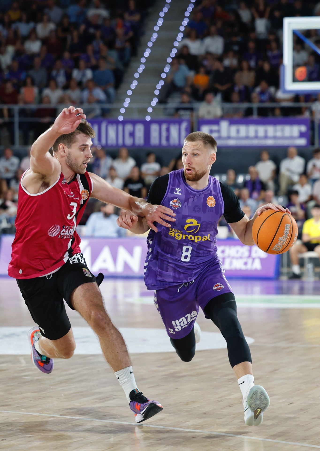 Primera victoria en casa