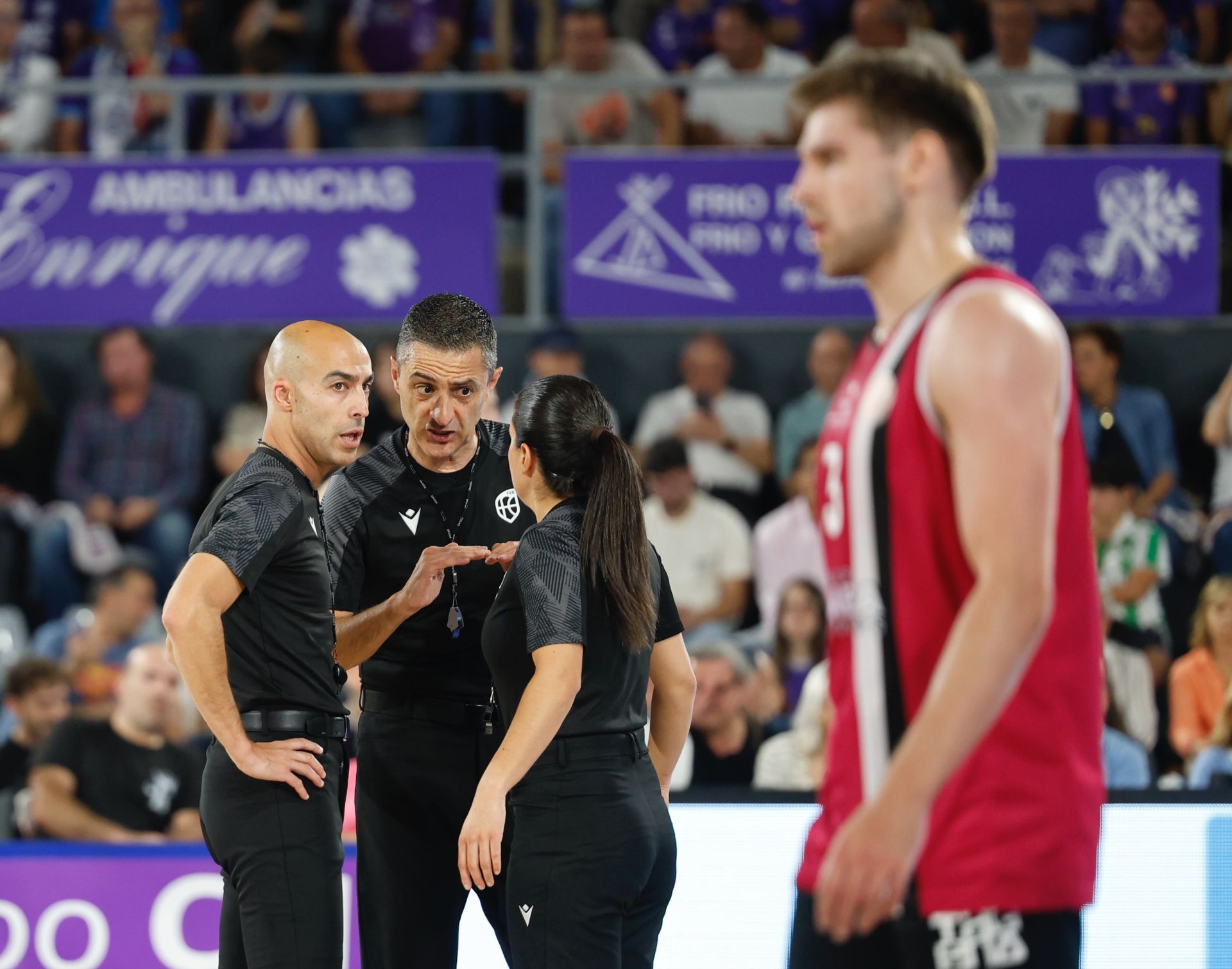 Primera victoria en casa