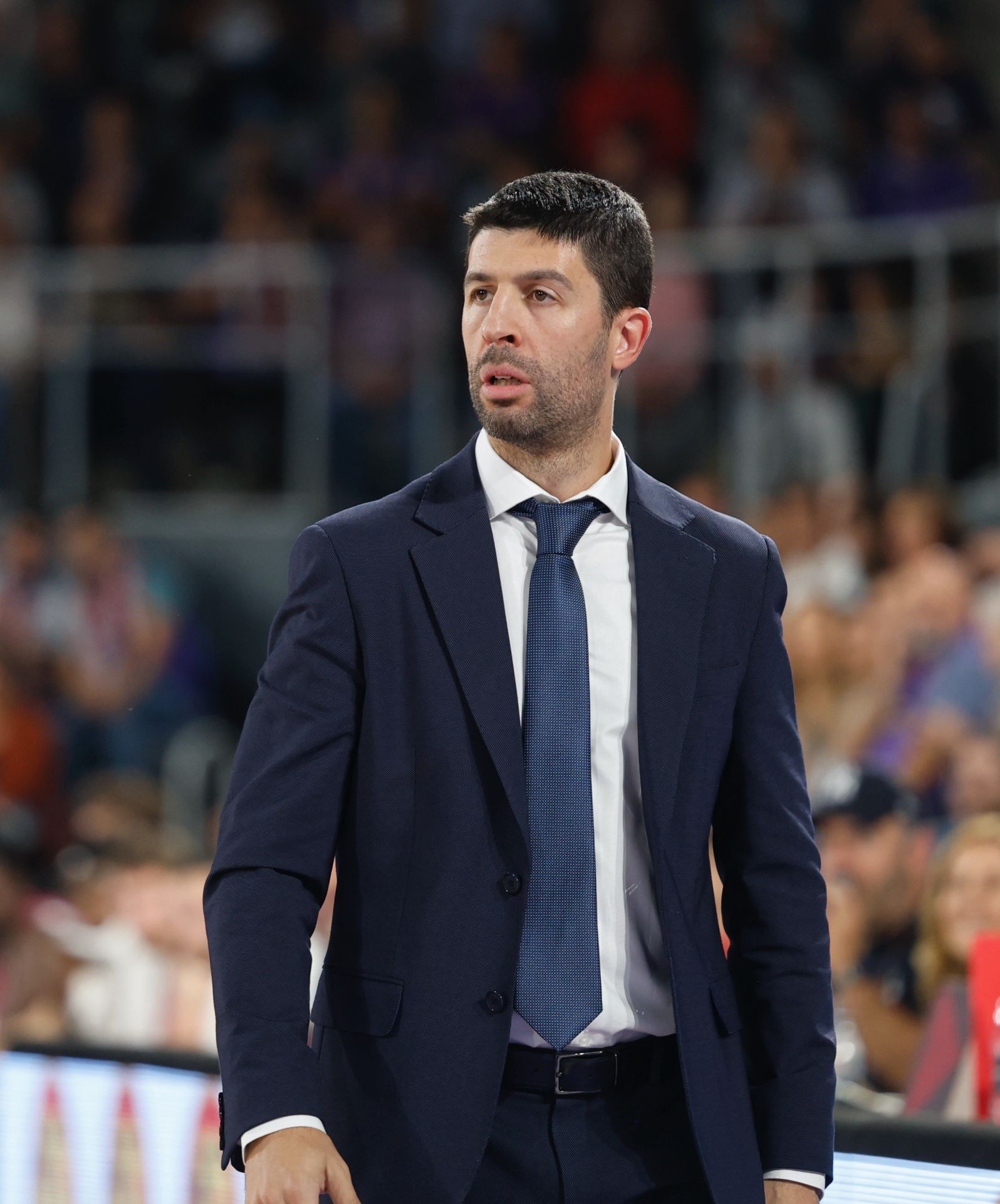 Primera victoria en casa