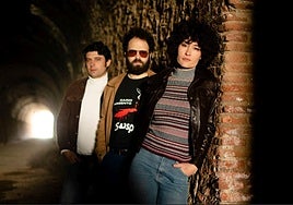 Integrantes de la banda The Limboos.