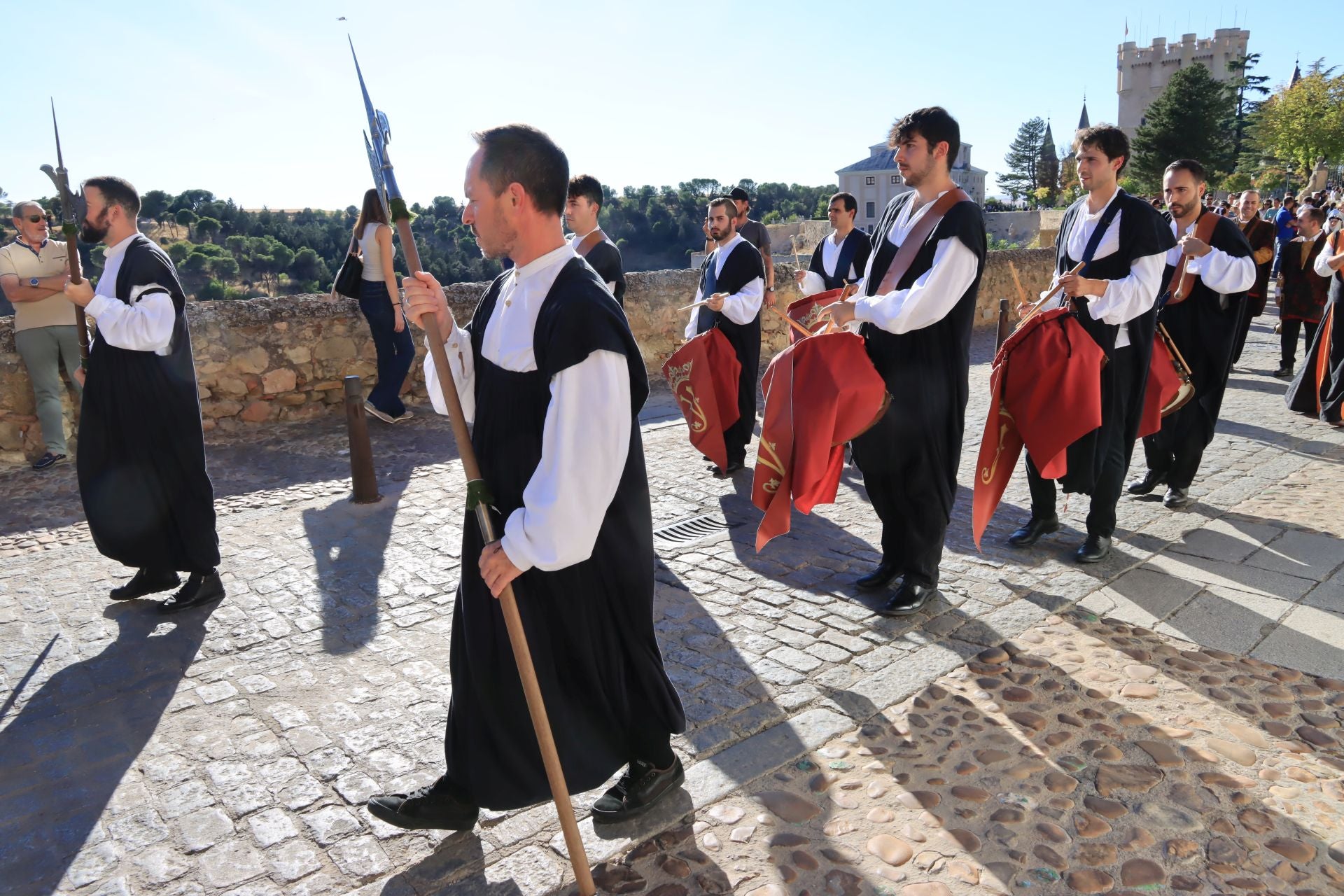 El homenaje al legado de Isabel la Católica, en imágenes