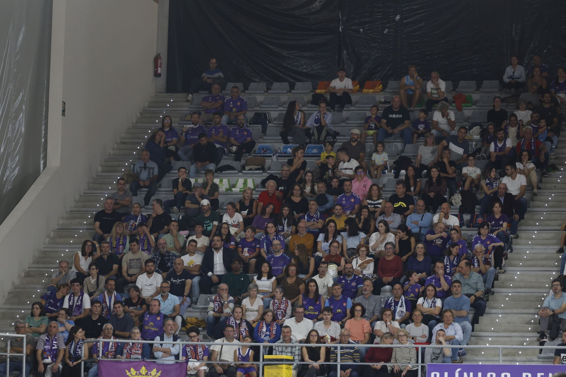 Búscate en las gradas del Súper Agropal Palencia-Cartagena