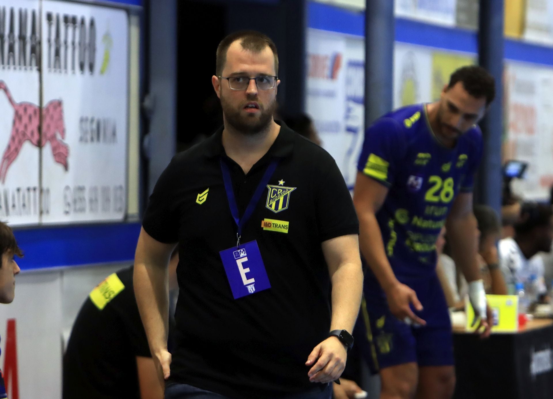 Fotografías de la derrota del Nava frente al Bidasoa Irún