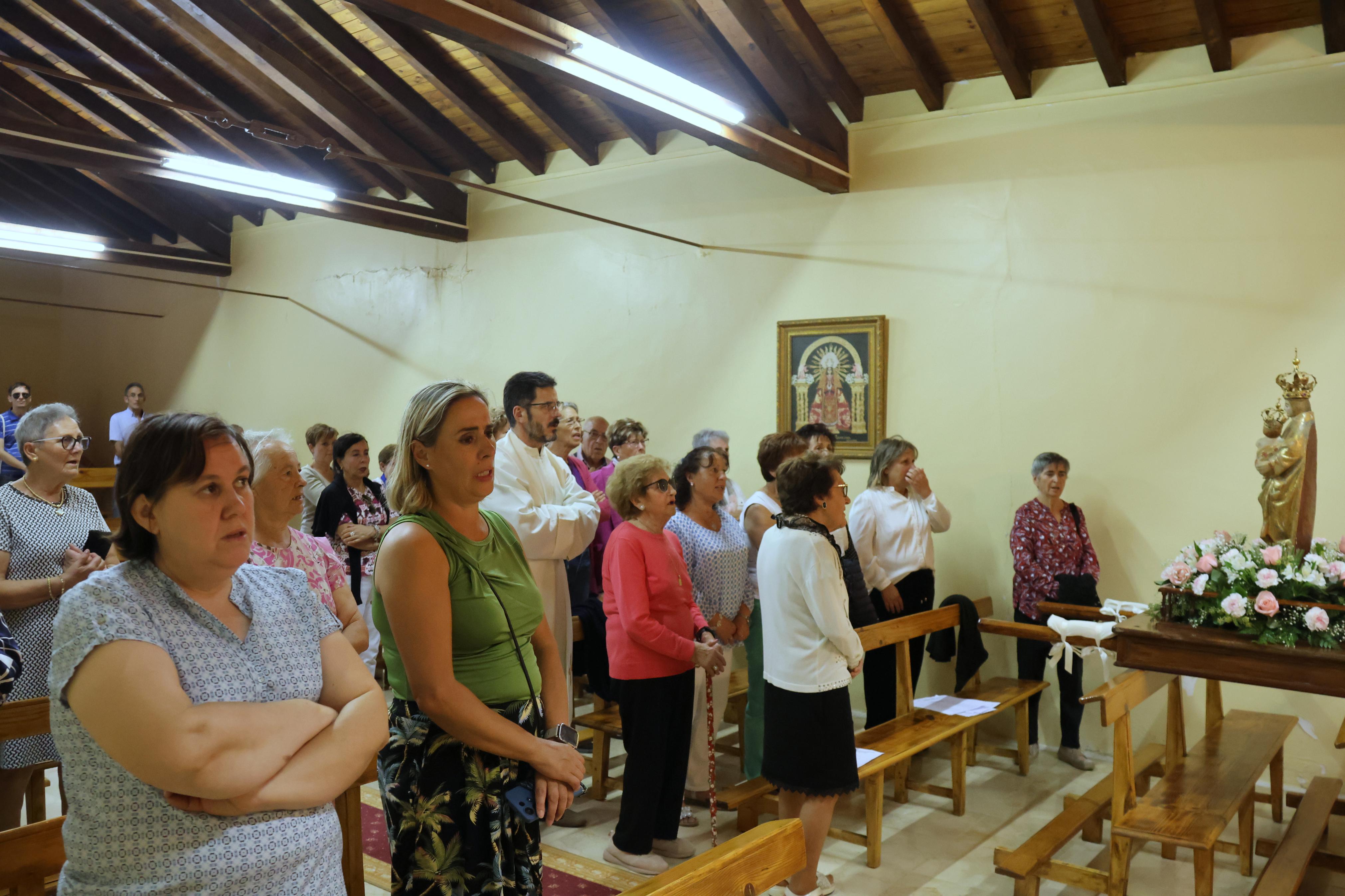 Cobos de Cerrato danza a sus Patronas