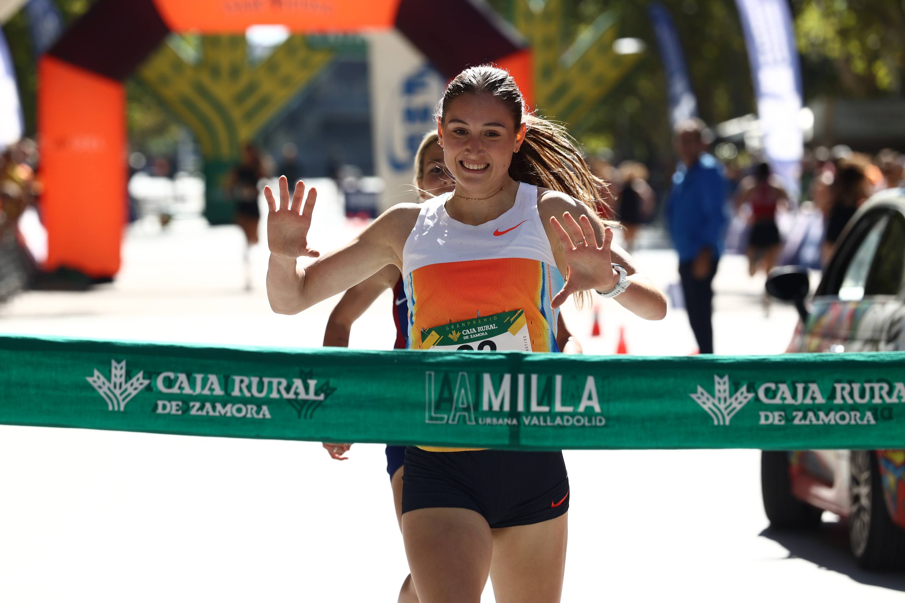 Carlos Sáez y Maria Viciosa, vencedores de la XIX Milla Urbana de Valladolid