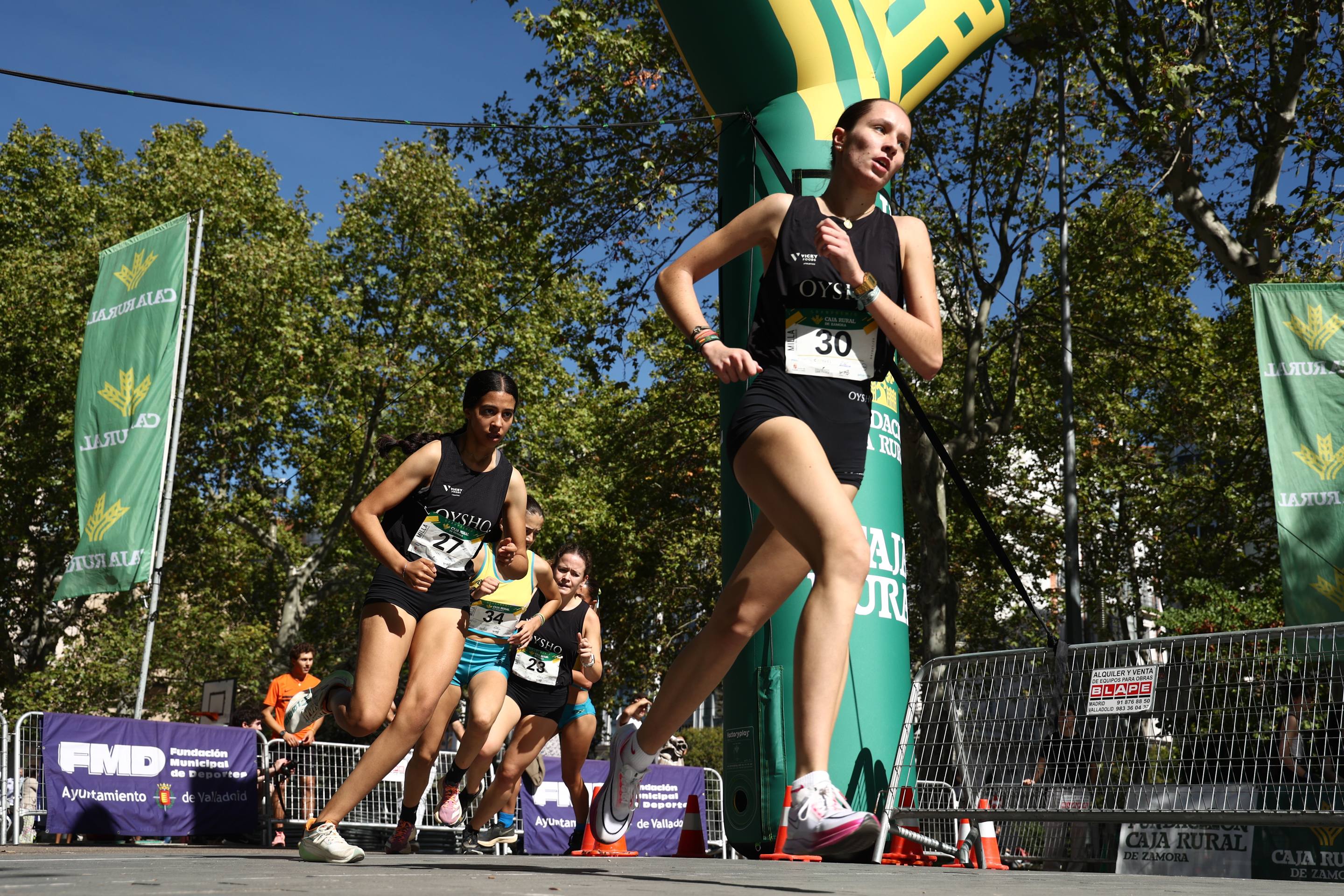 Carlos Sáez y Maria Viciosa, vencedores de la XIX Milla Urbana de Valladolid