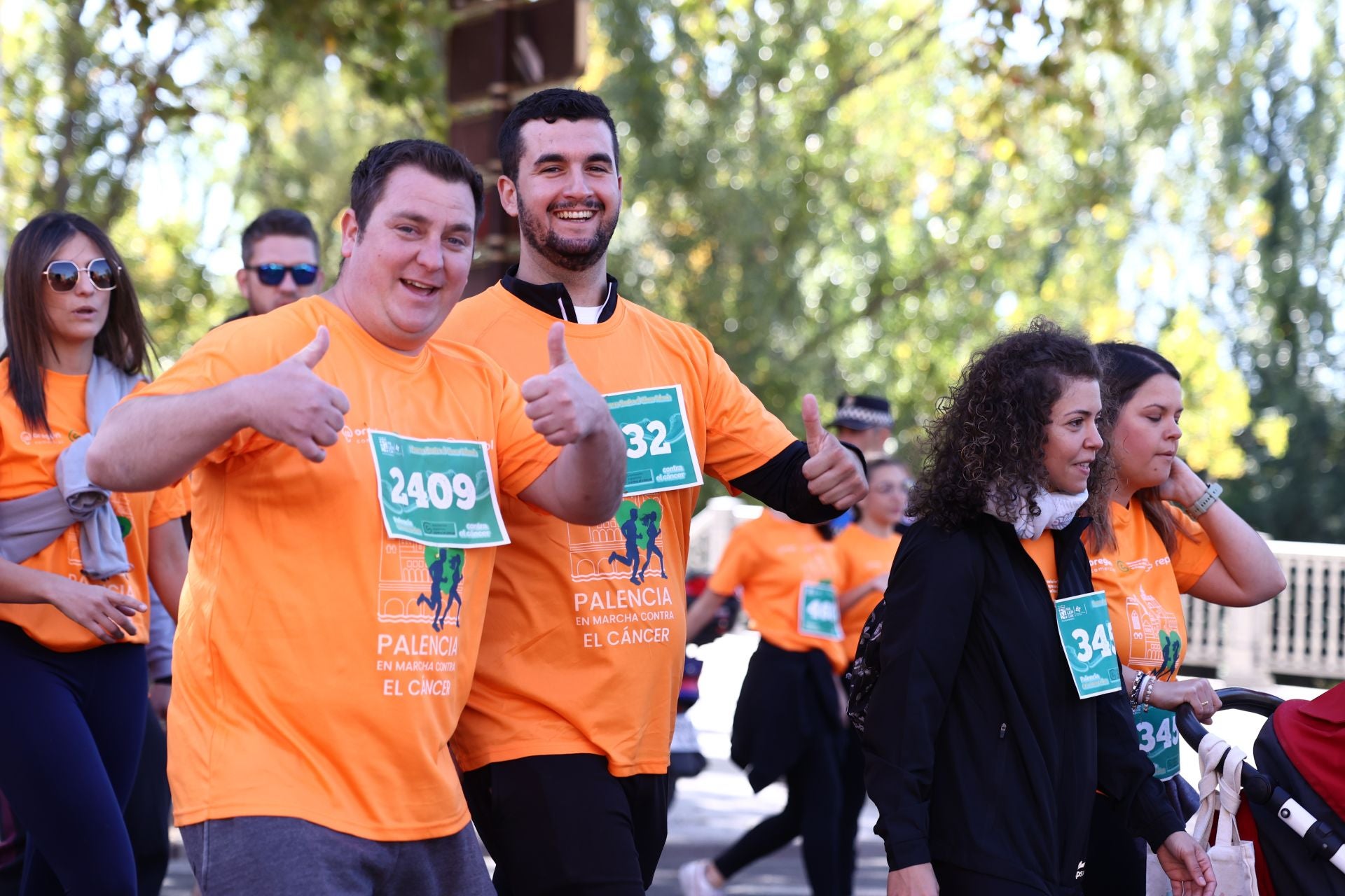 Las imágenes de la carrera contra el cáncer de Palencia