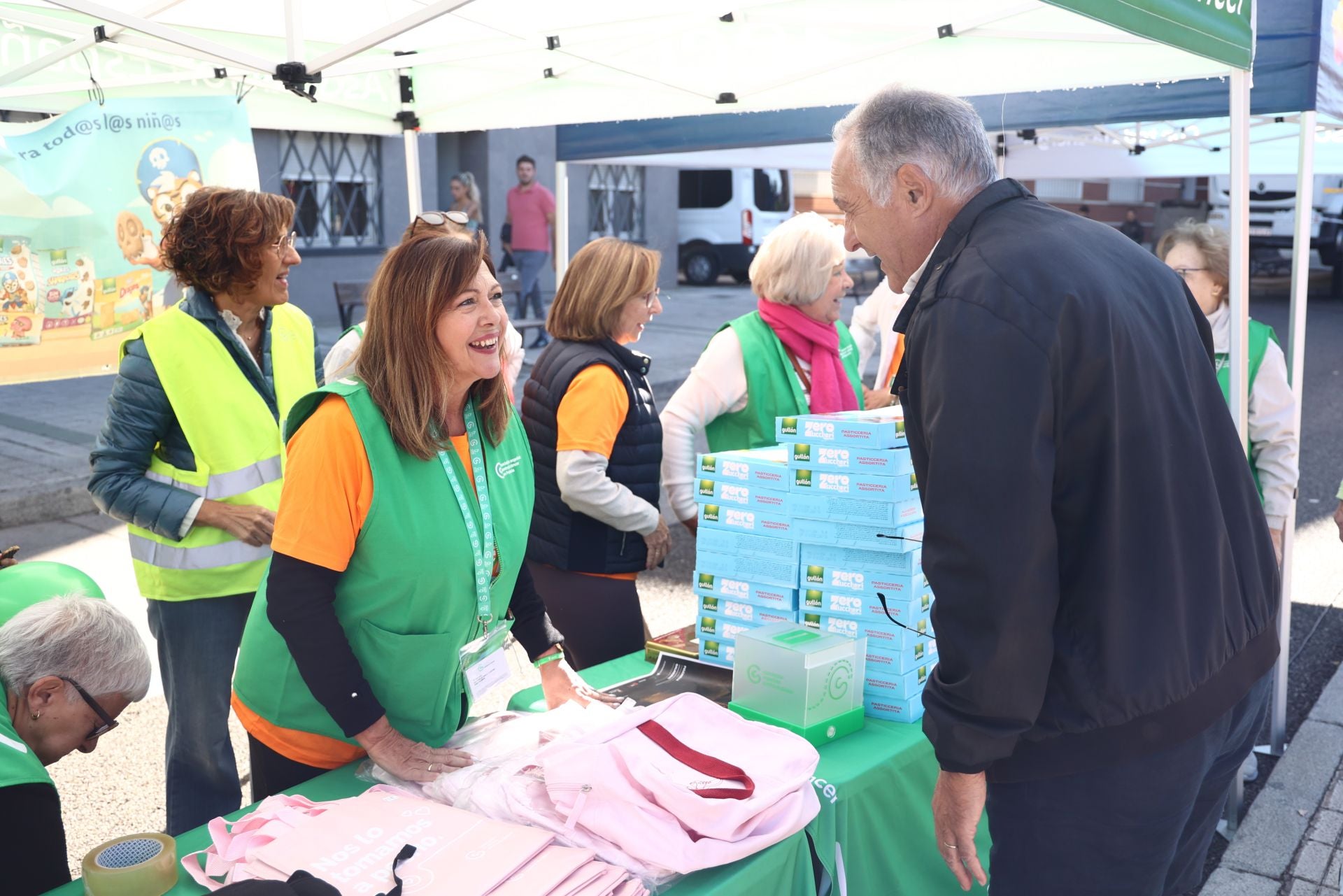 Las imágenes de la carrera contra el cáncer de Palencia