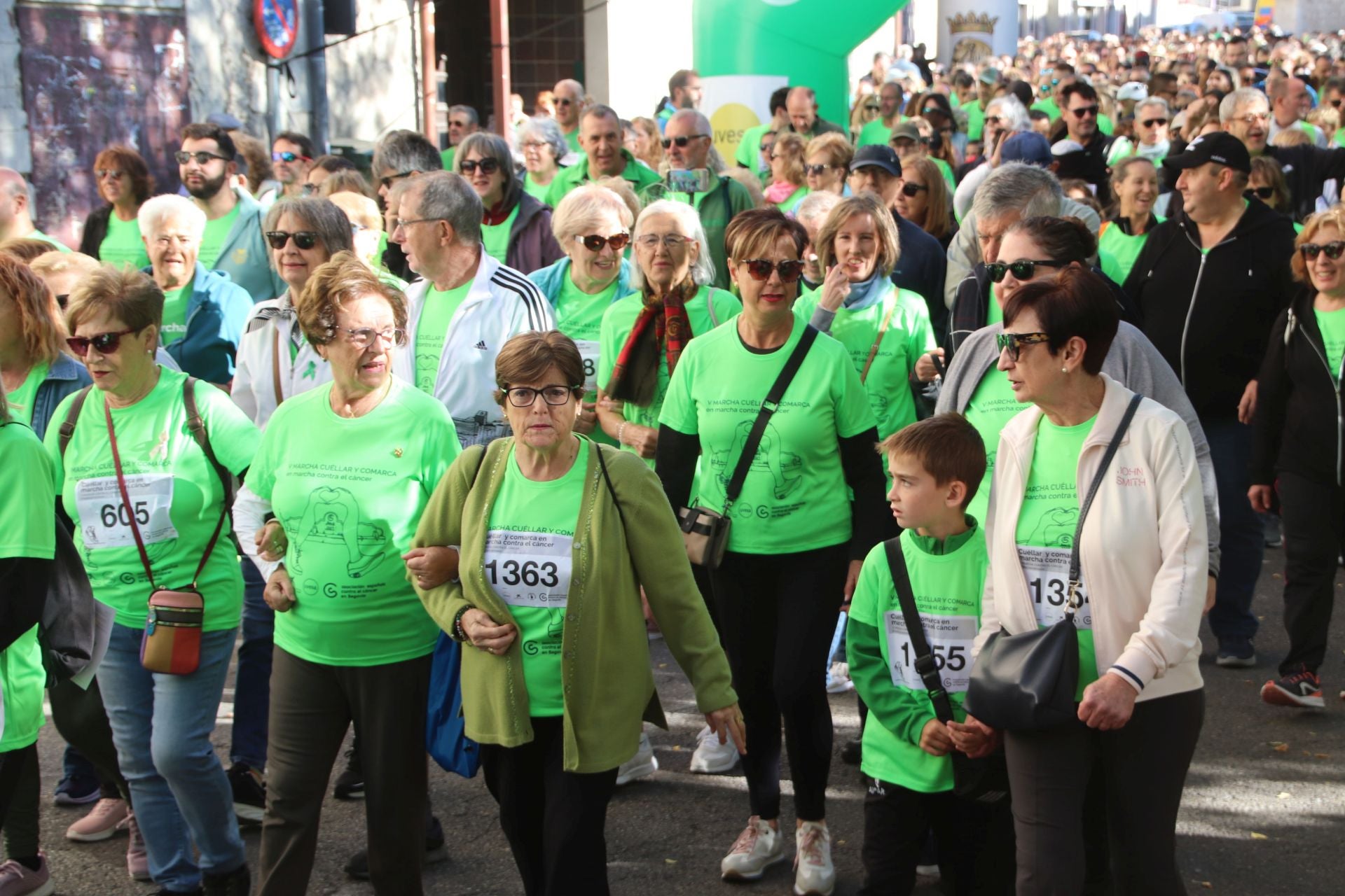 Fotografías de la marcha contra el cáncer en Cuéllar